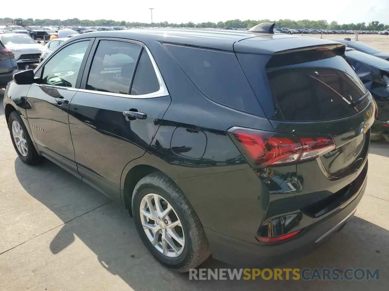 2 fotografías del automóvil dañado 3GNAXUEV4NL203082 CHEVROLET EQUINOX 2022