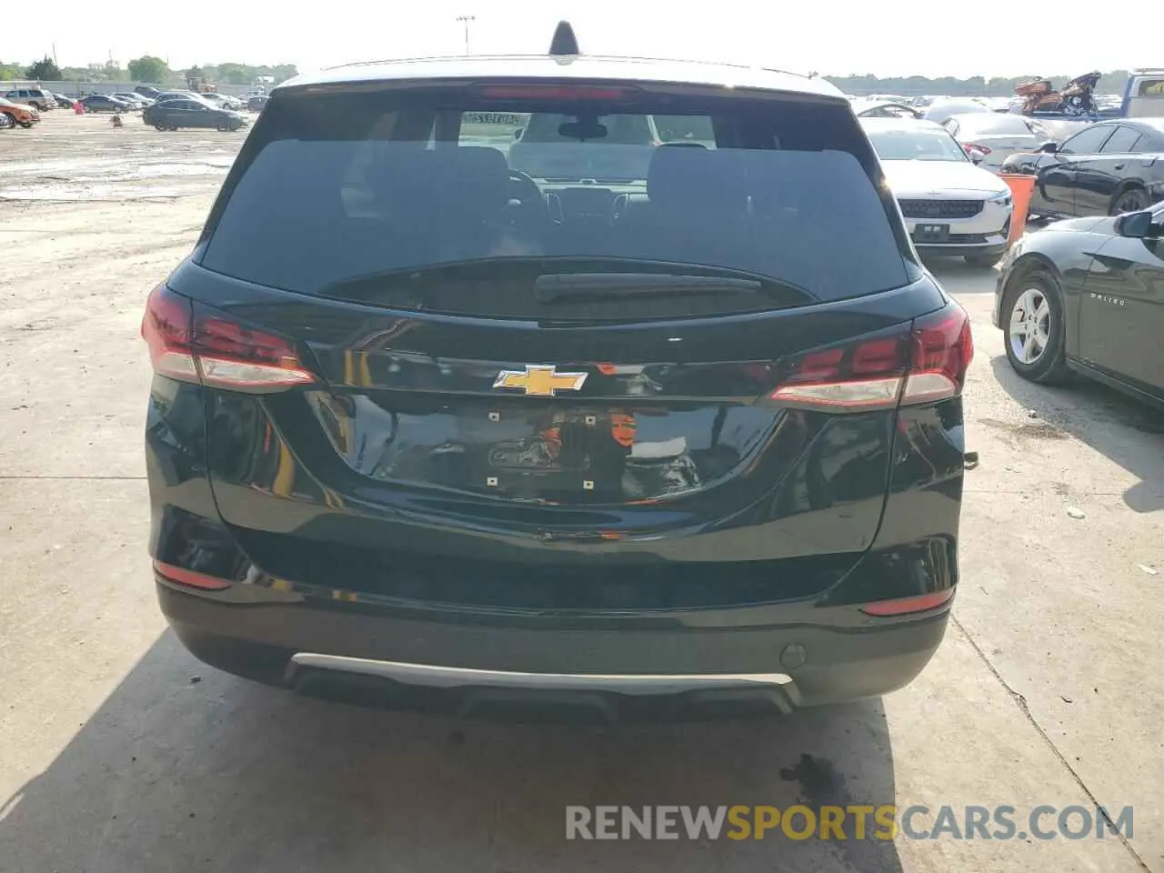 6 fotografías del automóvil dañado 3GNAXUEV4NL203082 CHEVROLET EQUINOX 2022