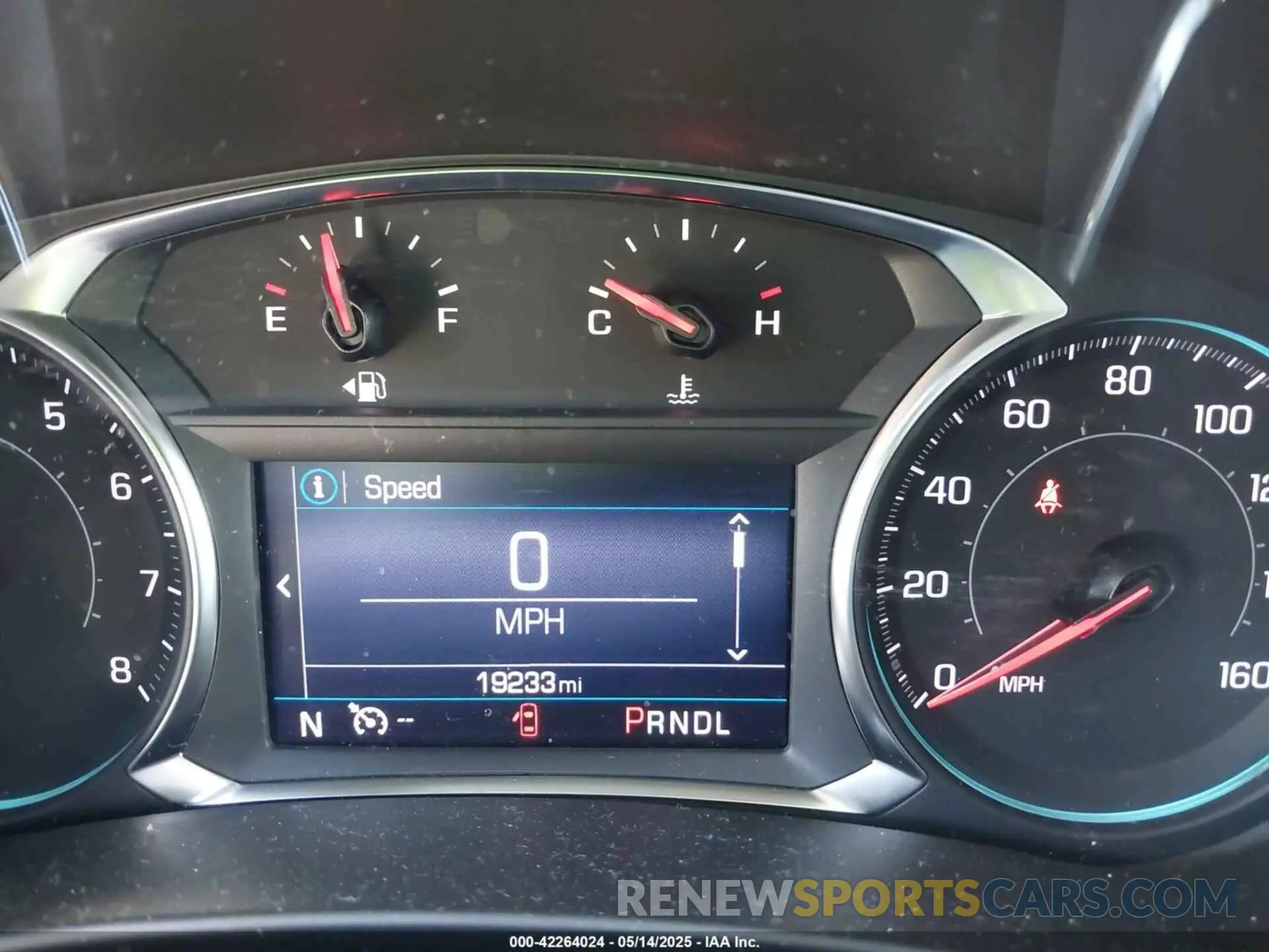 15 fotografías del automóvil dañado 3GNAXUEV4NL279174 CHEVROLET EQUINOX 2022