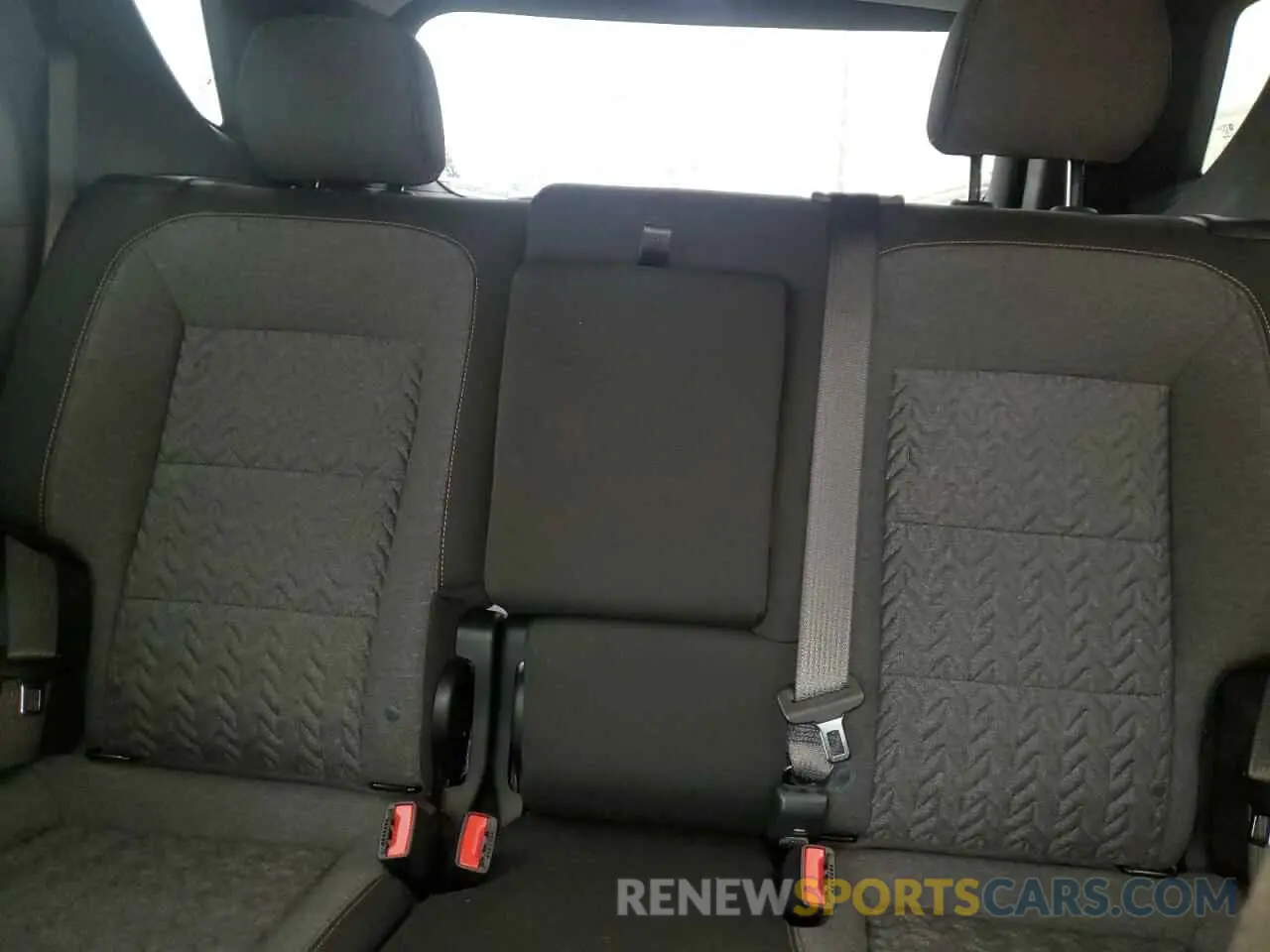 10 fotografías del automóvil dañado 3GNAXUEV4NS212192 CHEVROLET EQUINOX 2022