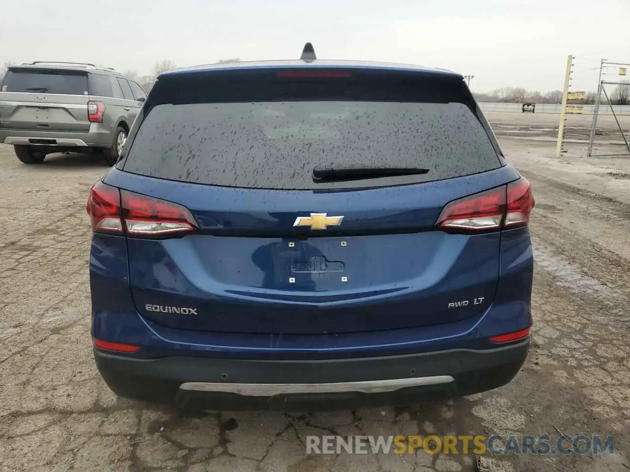 6 fotografías del automóvil dañado 3GNAXUEV4NS212192 CHEVROLET EQUINOX 2022