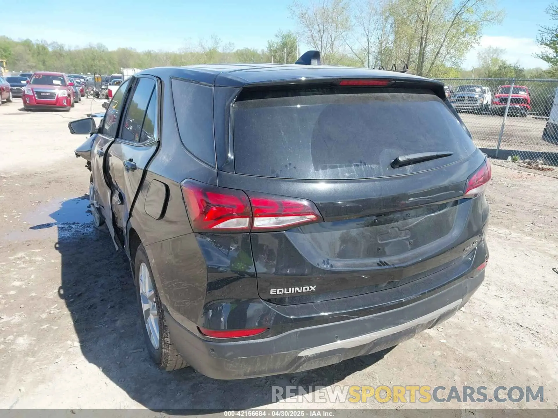 3 fotografías del automóvil dañado 3GNAXUEV5NL128103 CHEVROLET EQUINOX 2022
