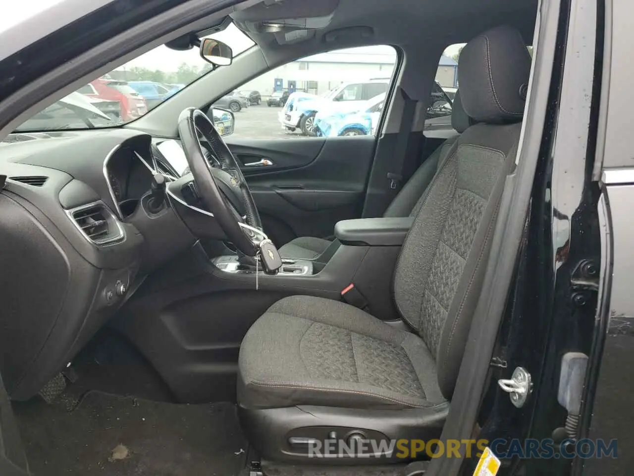 7 fotografías del automóvil dañado 3GNAXUEV5NL248192 CHEVROLET EQUINOX 2022