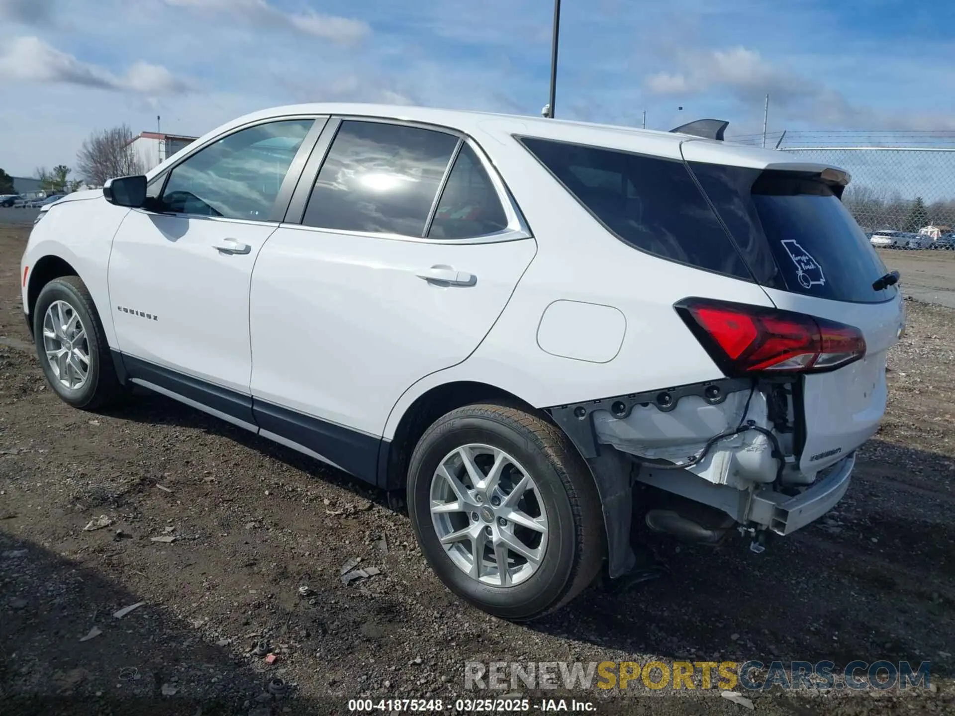 3 fotografías del automóvil dañado 3GNAXUEV5NL305278 CHEVROLET EQUINOX 2022
