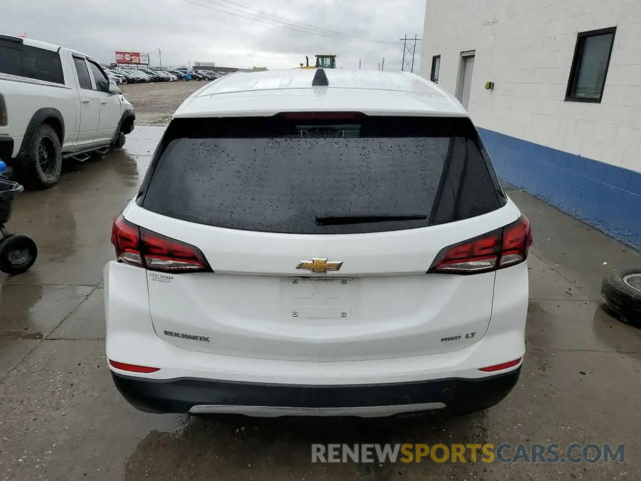 6 fotografías del automóvil dañado 3GNAXUEV5NS205638 CHEVROLET EQUINOX 2022