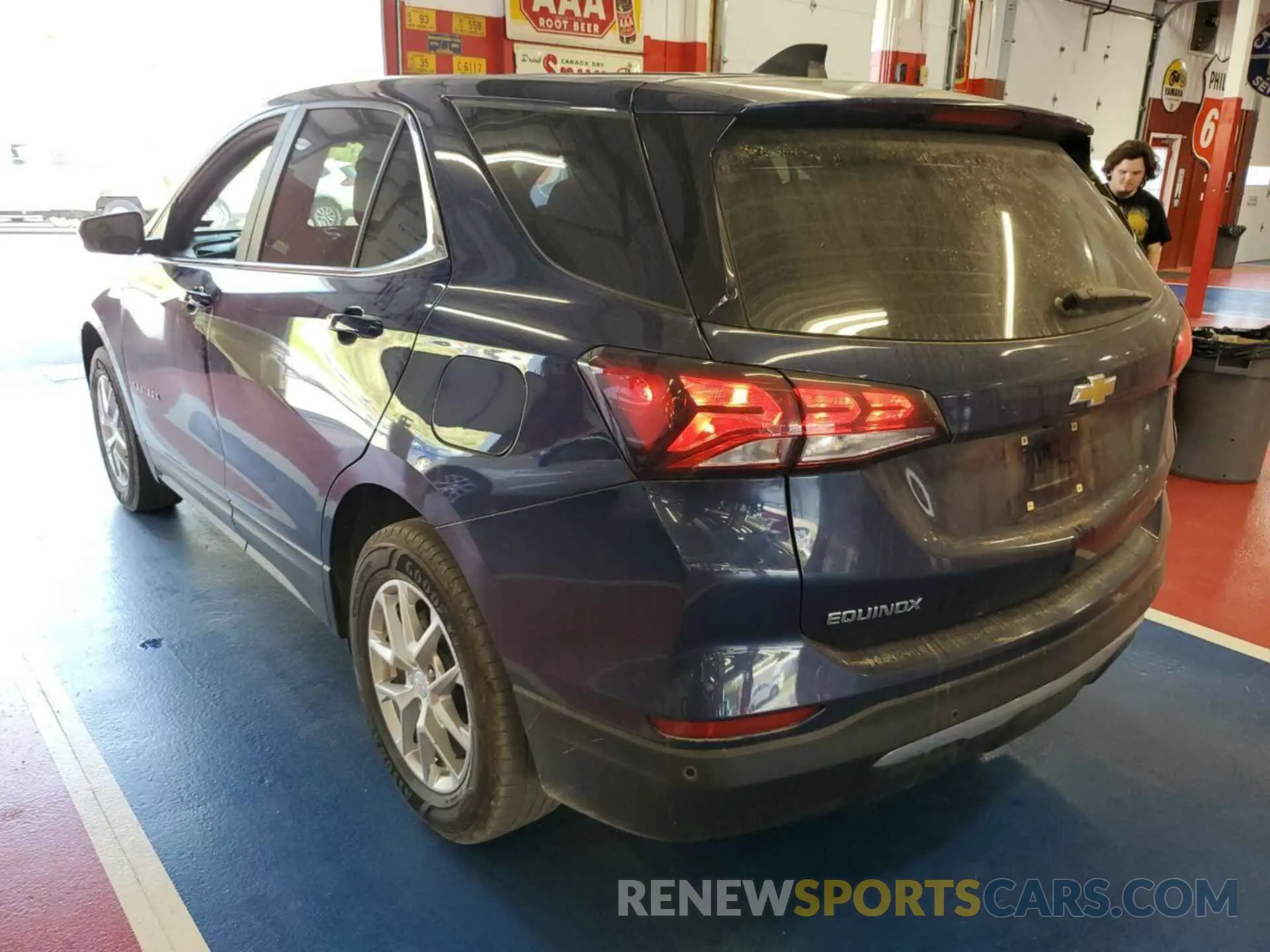 13 fotografías del automóvil dañado 3GNAXUEV6NL181098 CHEVROLET EQUINOX 2022