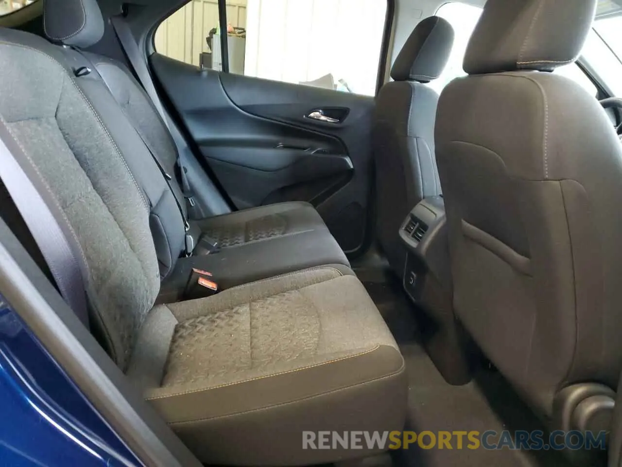 11 fotografías del automóvil dañado 3GNAXUEV6NL239937 CHEVROLET EQUINOX 2022