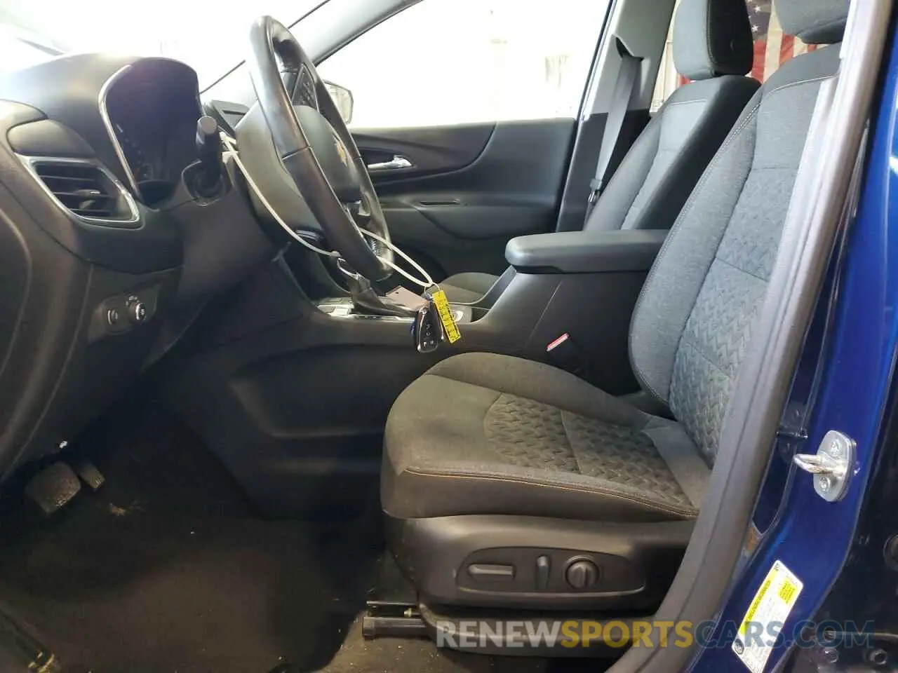 7 fotografías del automóvil dañado 3GNAXUEV6NL239937 CHEVROLET EQUINOX 2022