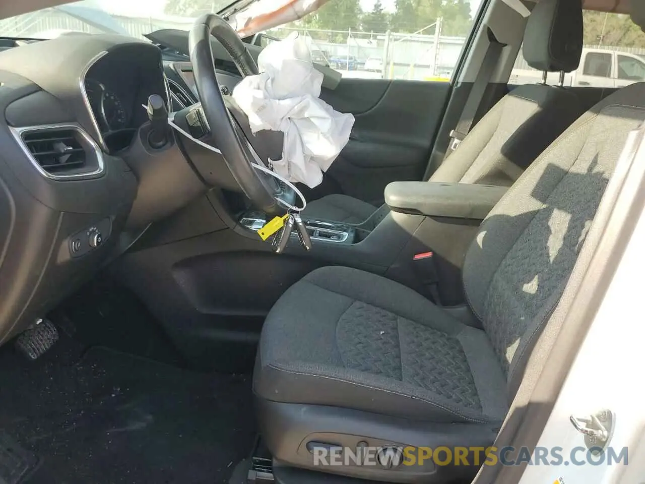 7 fotografías del automóvil dañado 3GNAXUEV7NL151897 CHEVROLET EQUINOX 2022