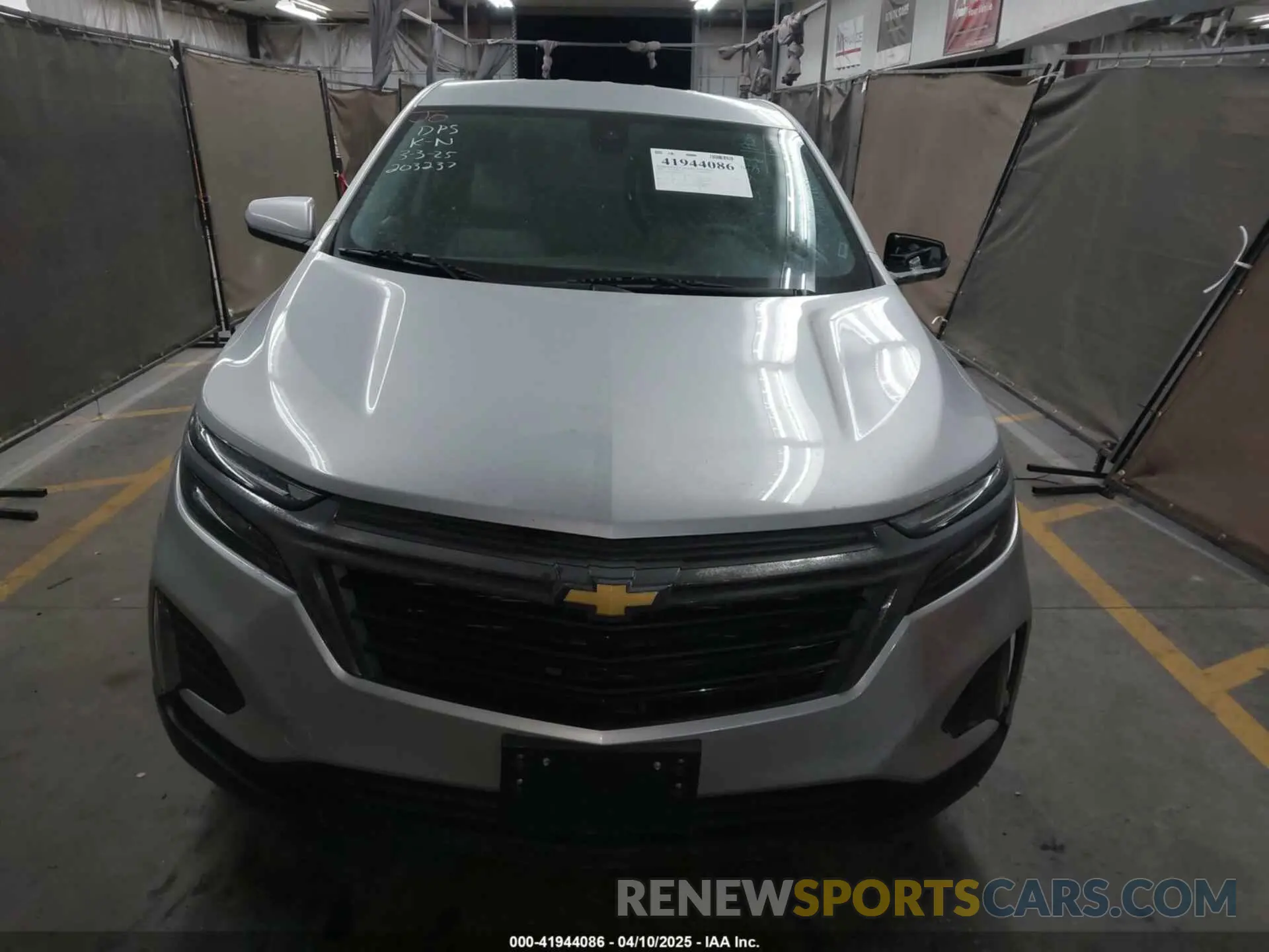 12 fotografías del automóvil dañado 3GNAXUEV8NL178011 CHEVROLET EQUINOX 2022