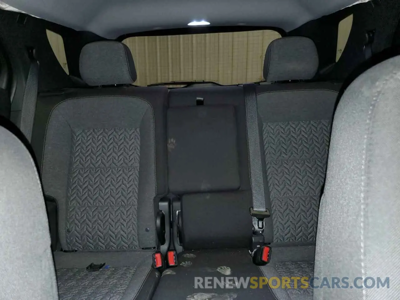 10 fotografías del automóvil dañado 3GNAXUEV8NL235100 CHEVROLET EQUINOX 2022
