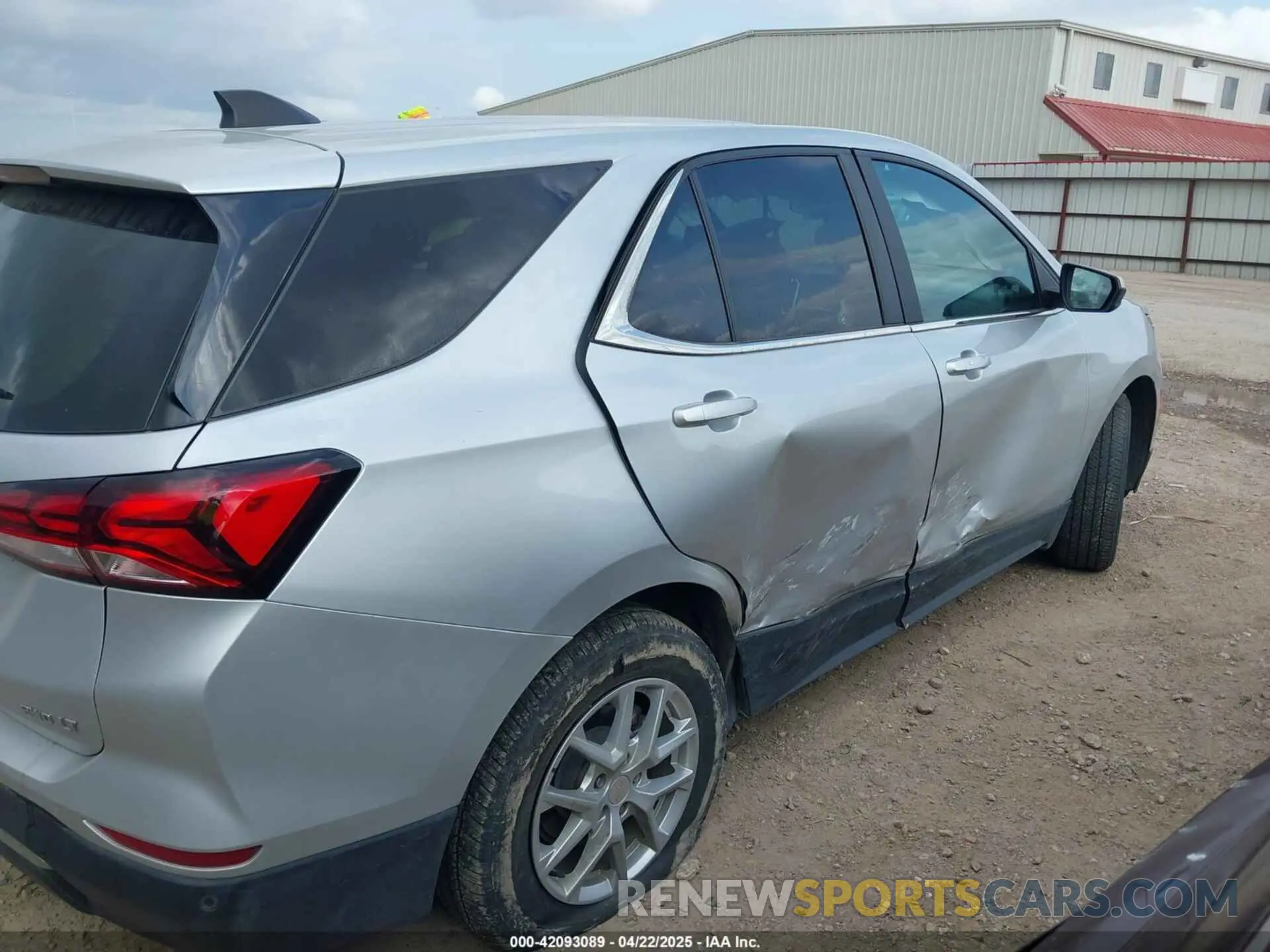6 fotografías del automóvil dañado 3GNAXUEV8NL242161 CHEVROLET EQUINOX 2022