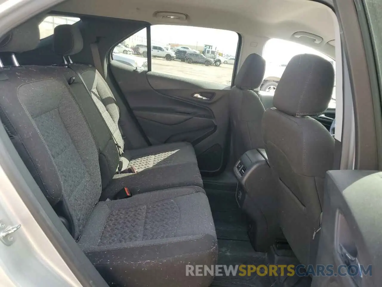 11 fotografías del automóvil dañado 3GNAXUEV9NL221805 CHEVROLET EQUINOX 2022