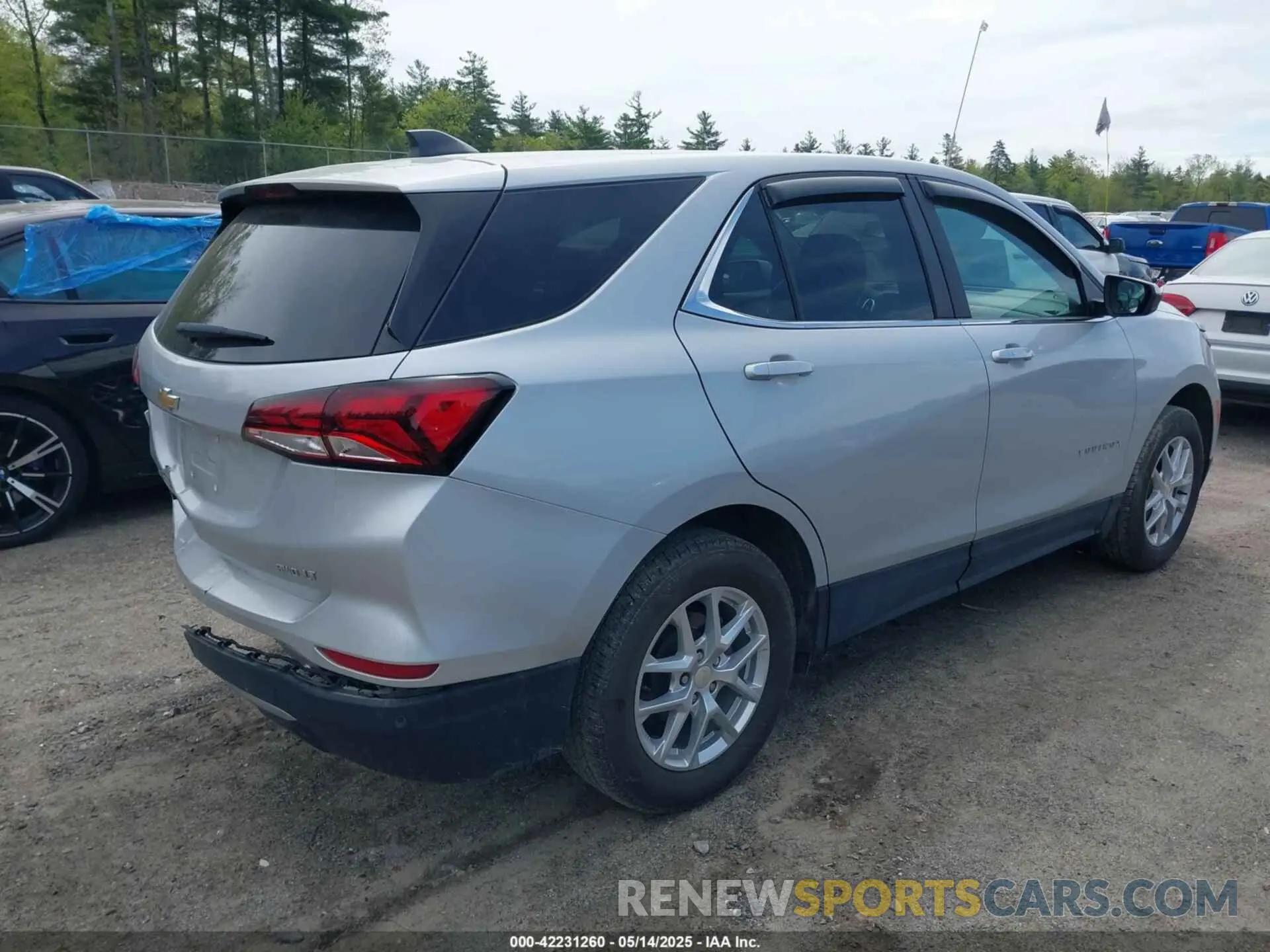 4 fotografías del automóvil dañado 3GNAXUEV9NL228902 CHEVROLET EQUINOX 2022