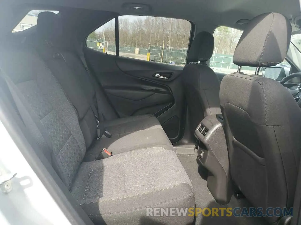 11 fotografías del automóvil dañado 3GNAXUEV9NL232755 CHEVROLET EQUINOX 2022