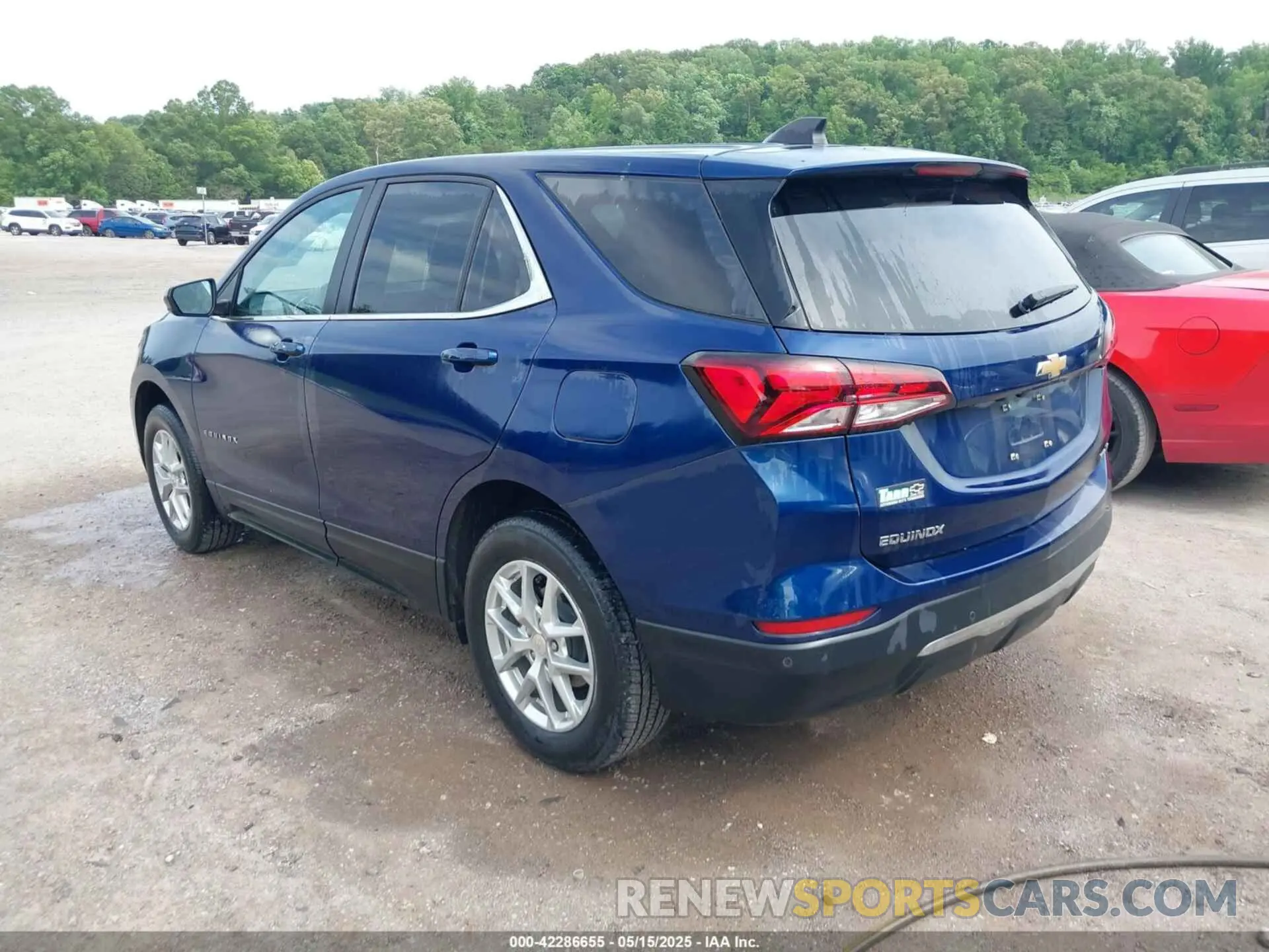 3 fotografías del automóvil dañado 3GNAXUEV9NL303808 CHEVROLET EQUINOX 2022