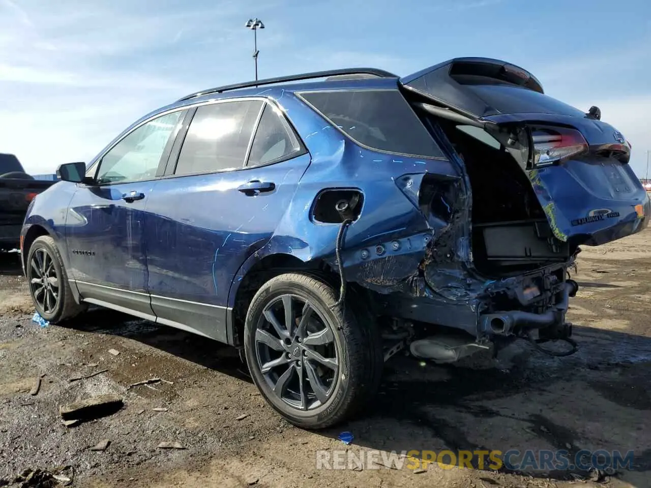 2 fotografías del automóvil dañado 3GNAXWEV6NS115278 CHEVROLET EQUINOX 2022