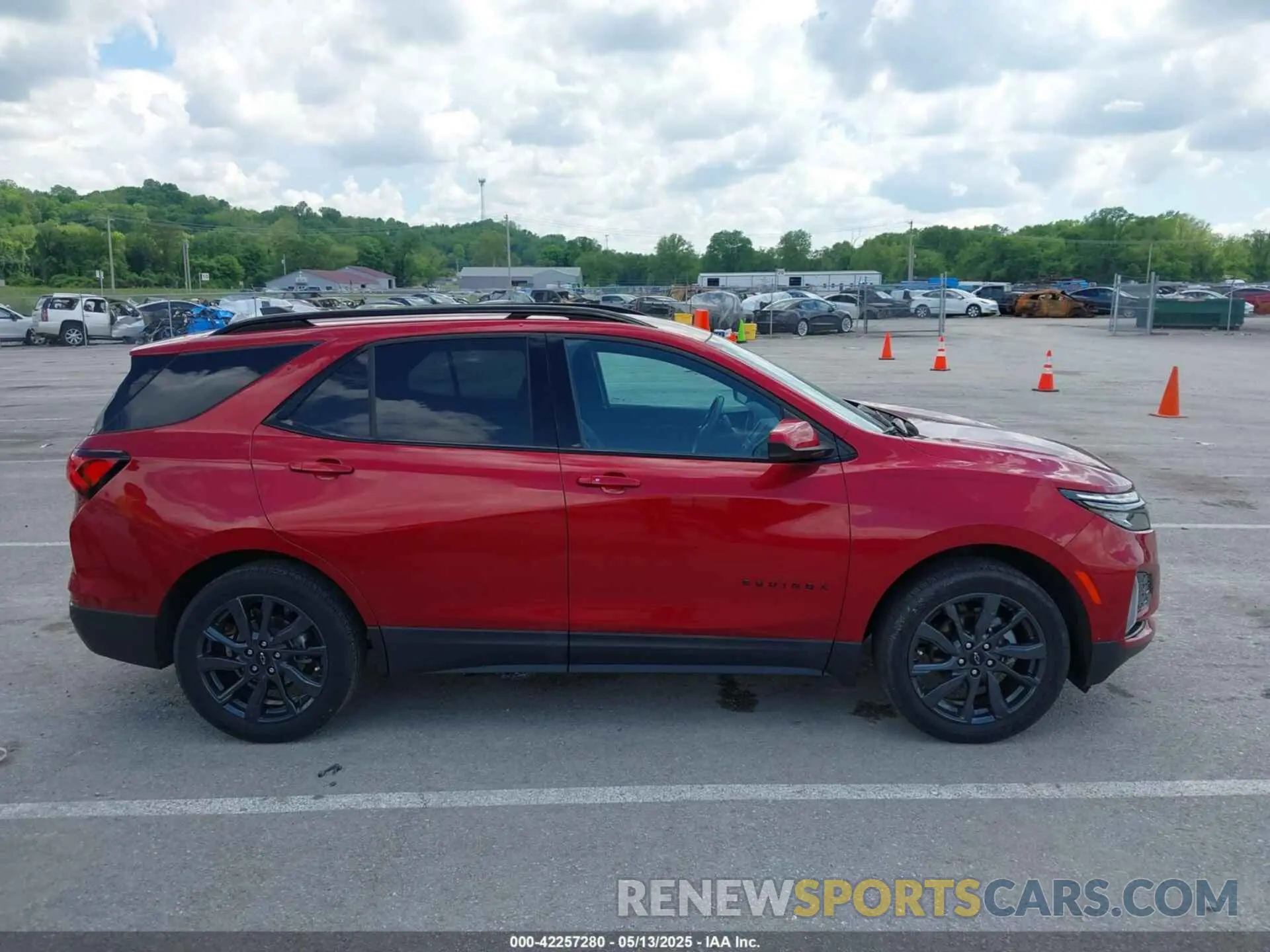 13 fotografías del automóvil dañado 3GNAXWEV9NS181906 CHEVROLET EQUINOX 2022