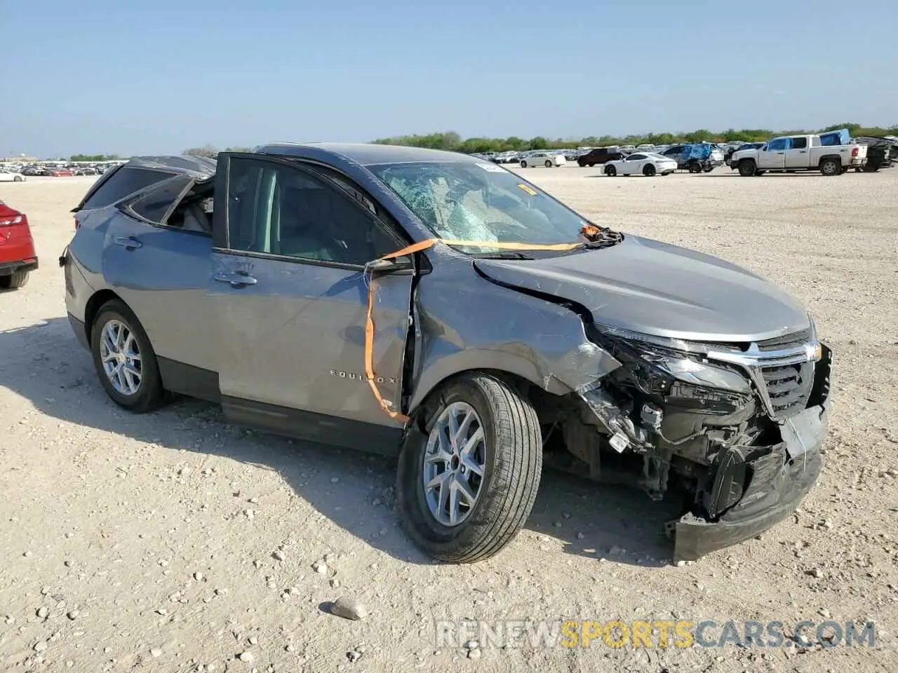 4 fotografías del automóvil dañado 3GNAXHEG0PL128747 CHEVROLET EQUINOX 2023