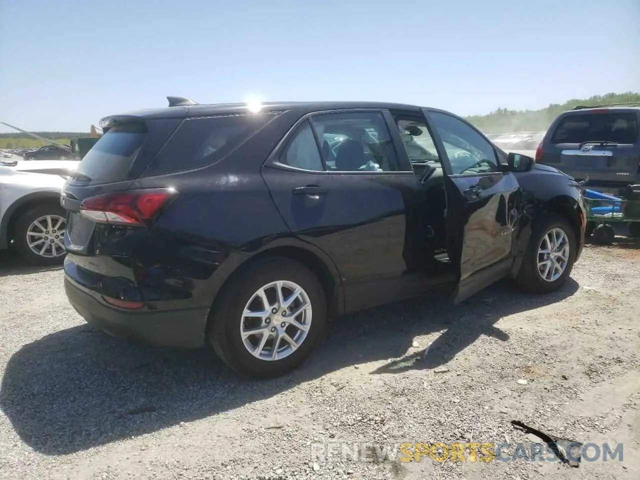 3 fotografías del automóvil dañado 3GNAXHEG1PL200877 CHEVROLET EQUINOX 2023