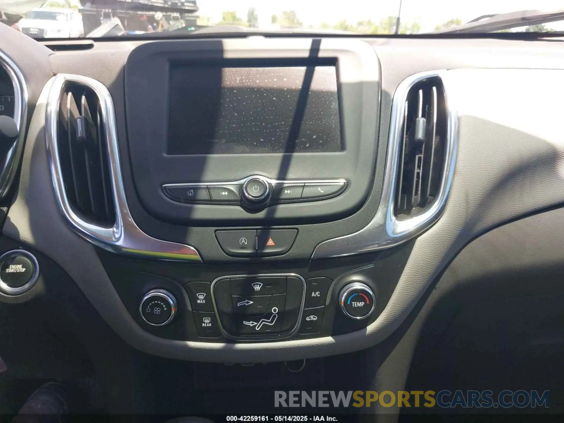 17 fotografías del automóvil dañado 3GNAXHEG1PL225603 CHEVROLET EQUINOX 2023