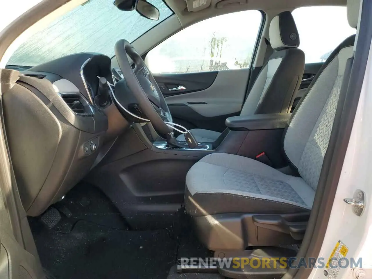 7 fotografías del automóvil dañado 3GNAXHEG2PL177156 CHEVROLET EQUINOX 2023