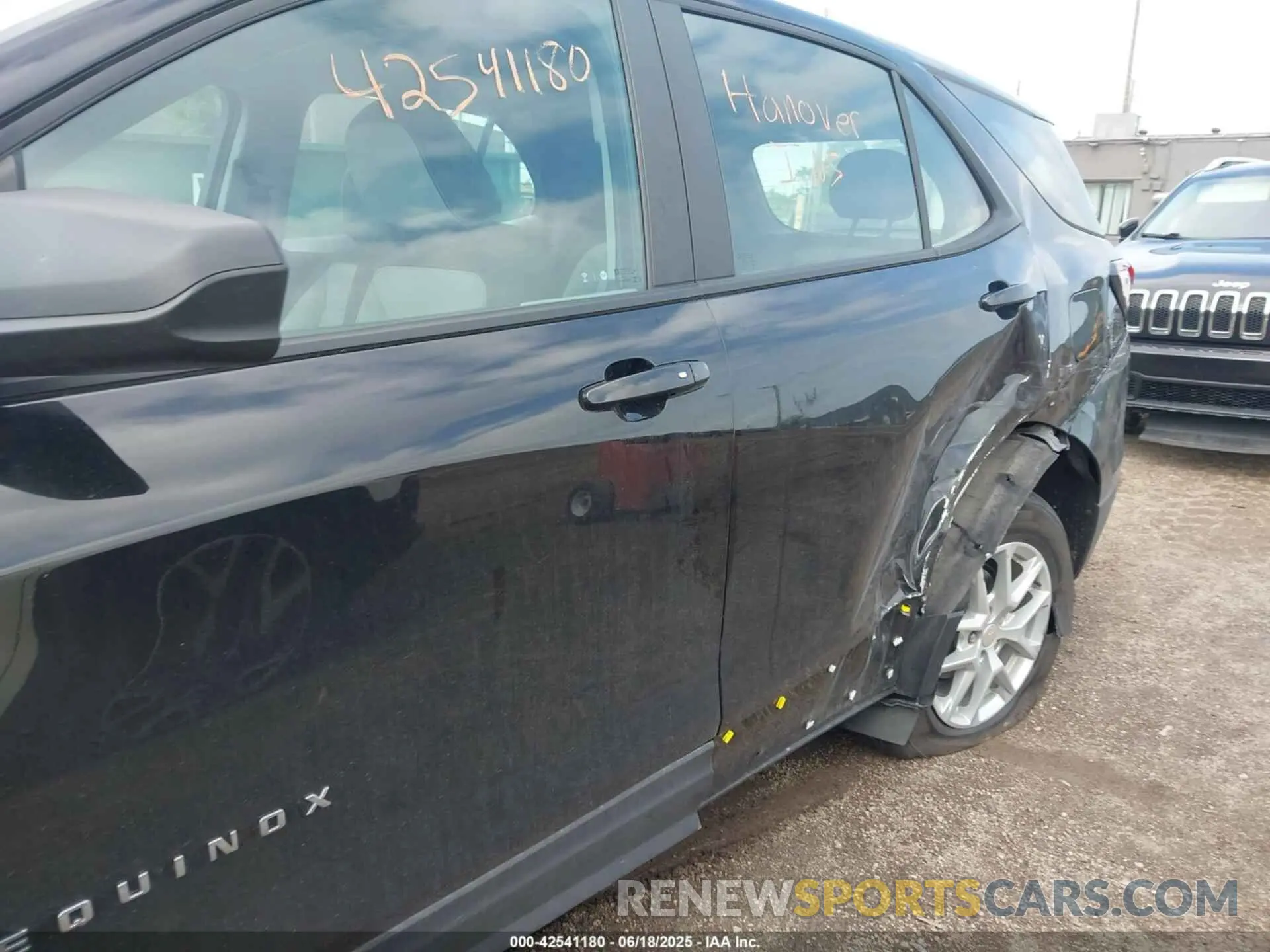 6 fotografías del automóvil dañado 3GNAXHEG2PL209992 CHEVROLET EQUINOX 2023