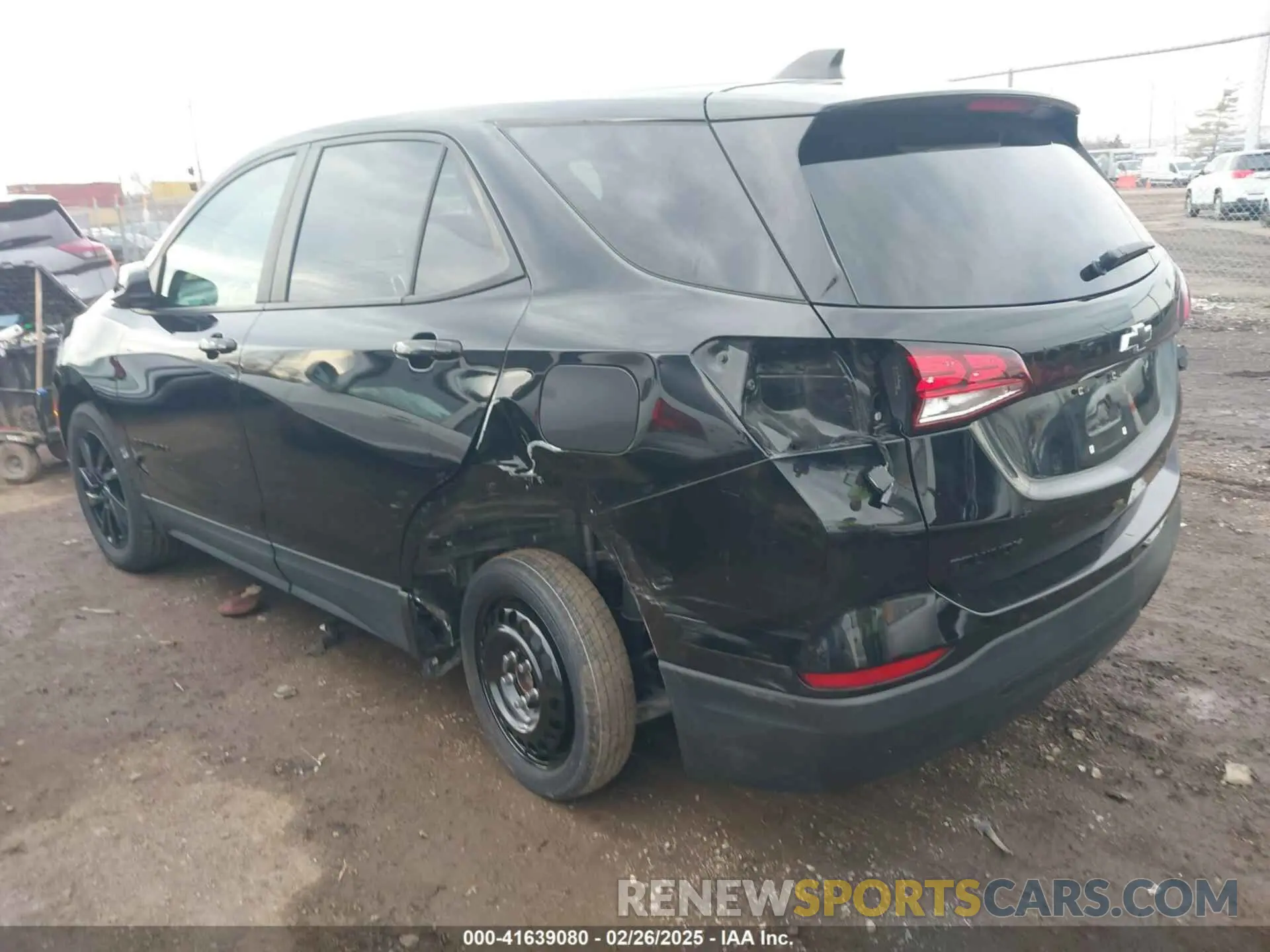 3 fotografías del automóvil dañado 3GNAXHEG3PL128693 CHEVROLET EQUINOX 2023
