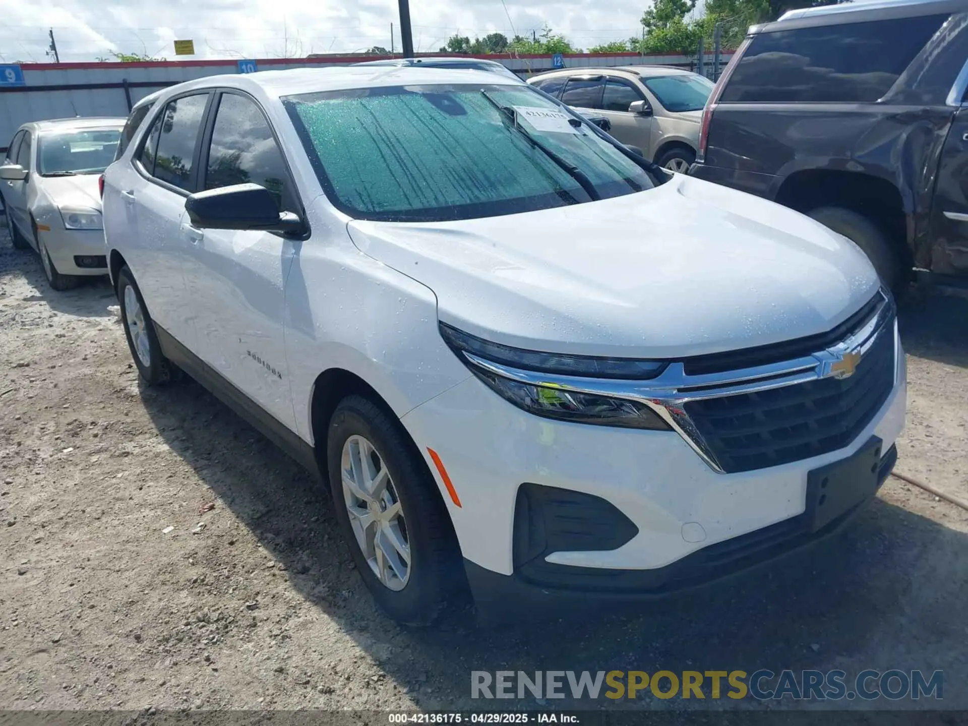 1 fotografías del automóvil dañado 3GNAXHEG3PL149186 CHEVROLET EQUINOX 2023