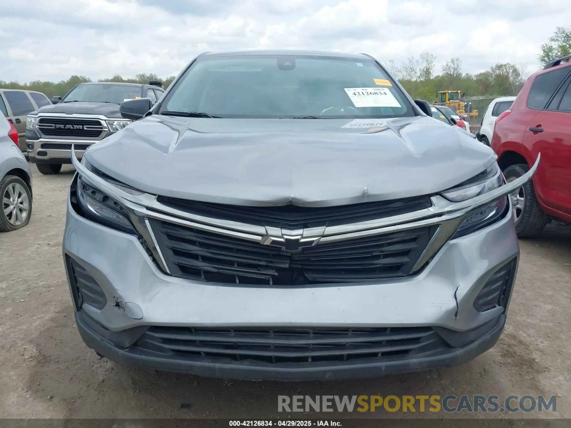 12 fotografías del automóvil dañado 3GNAXHEG3PL157644 CHEVROLET EQUINOX 2023