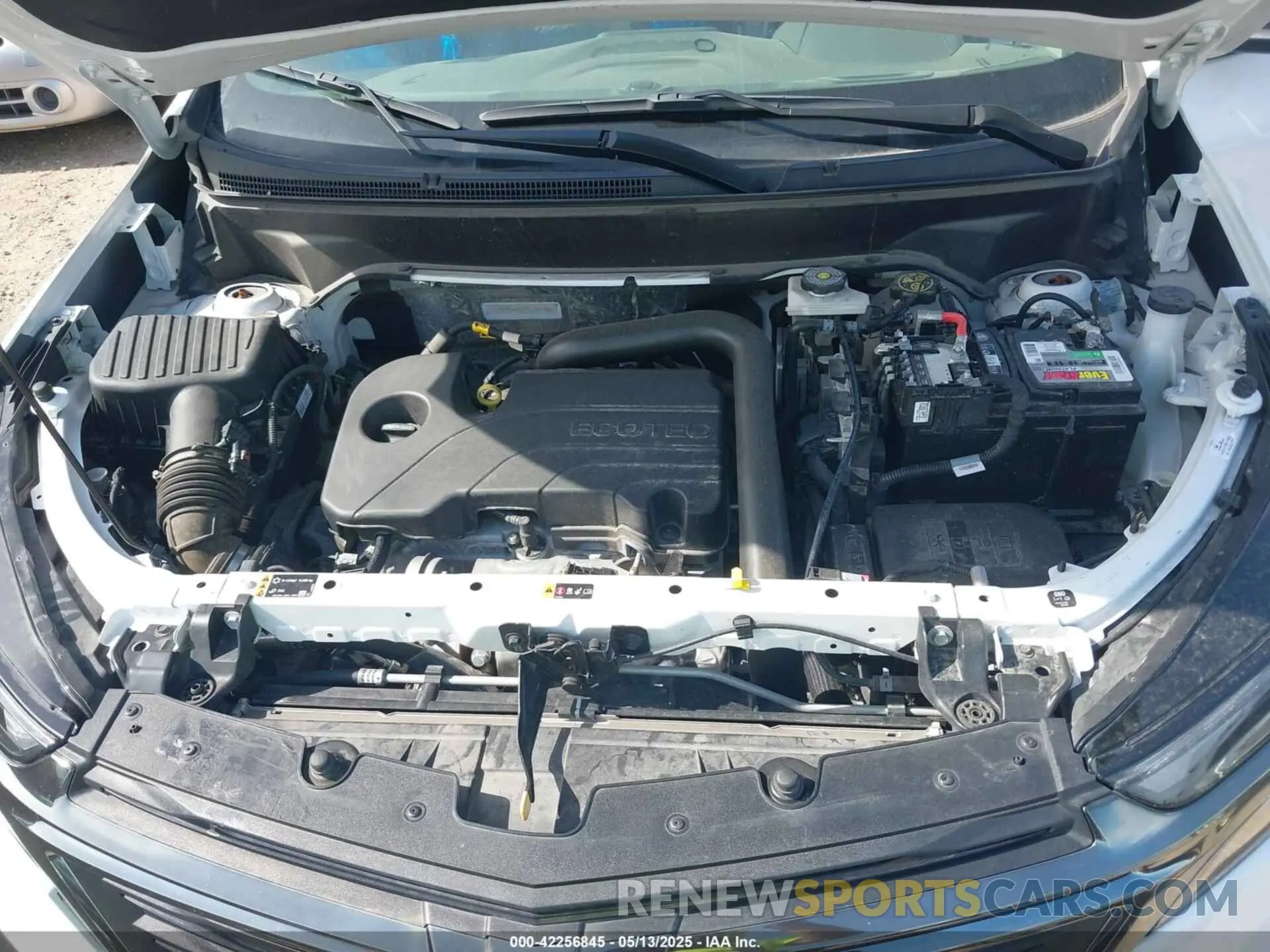10 fotografías del automóvil dañado 3GNAXHEG4PL184786 CHEVROLET EQUINOX 2023