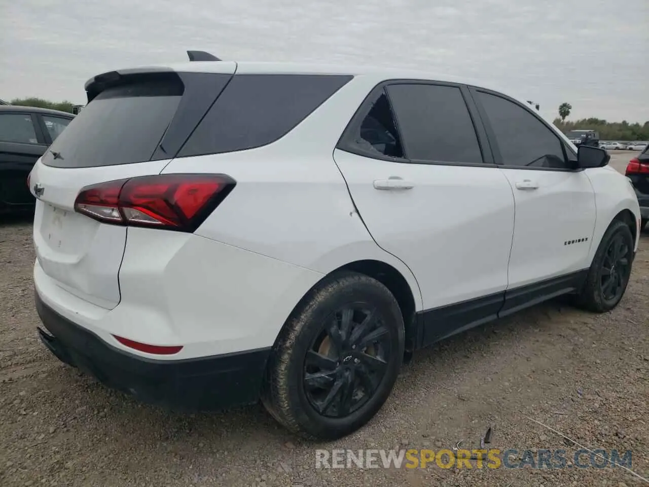 3 fotografías del automóvil dañado 3GNAXHEG4PL206530 CHEVROLET EQUINOX 2023