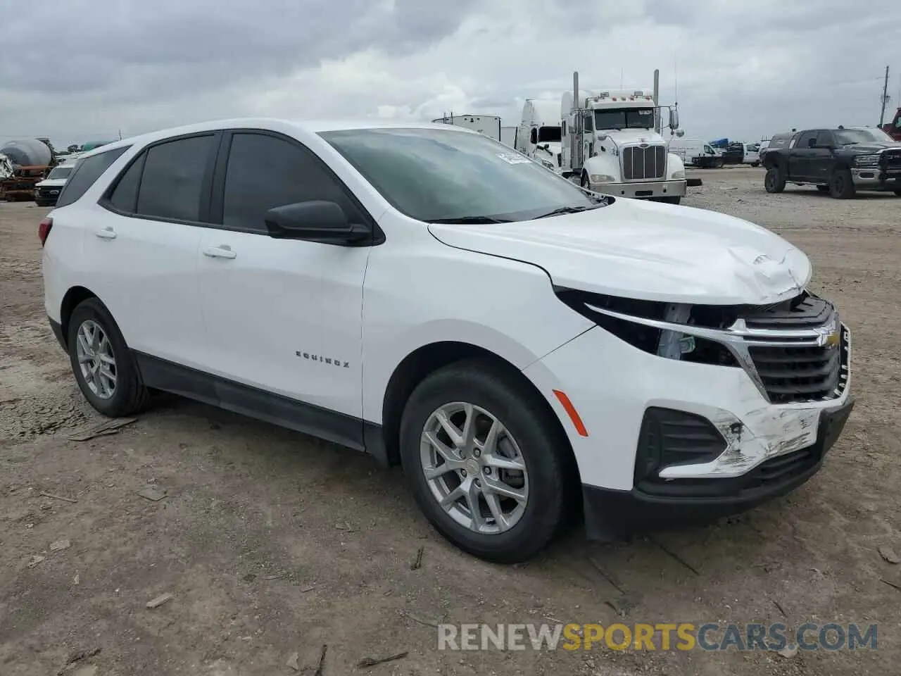 4 fotografías del automóvil dañado 3GNAXHEG5PL163588 CHEVROLET EQUINOX 2023