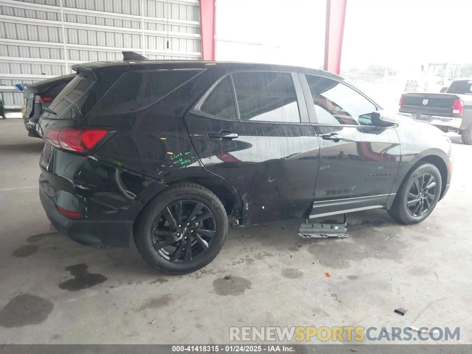 18 fotografías del automóvil dañado 3GNAXHEG6PL143446 CHEVROLET EQUINOX 2023