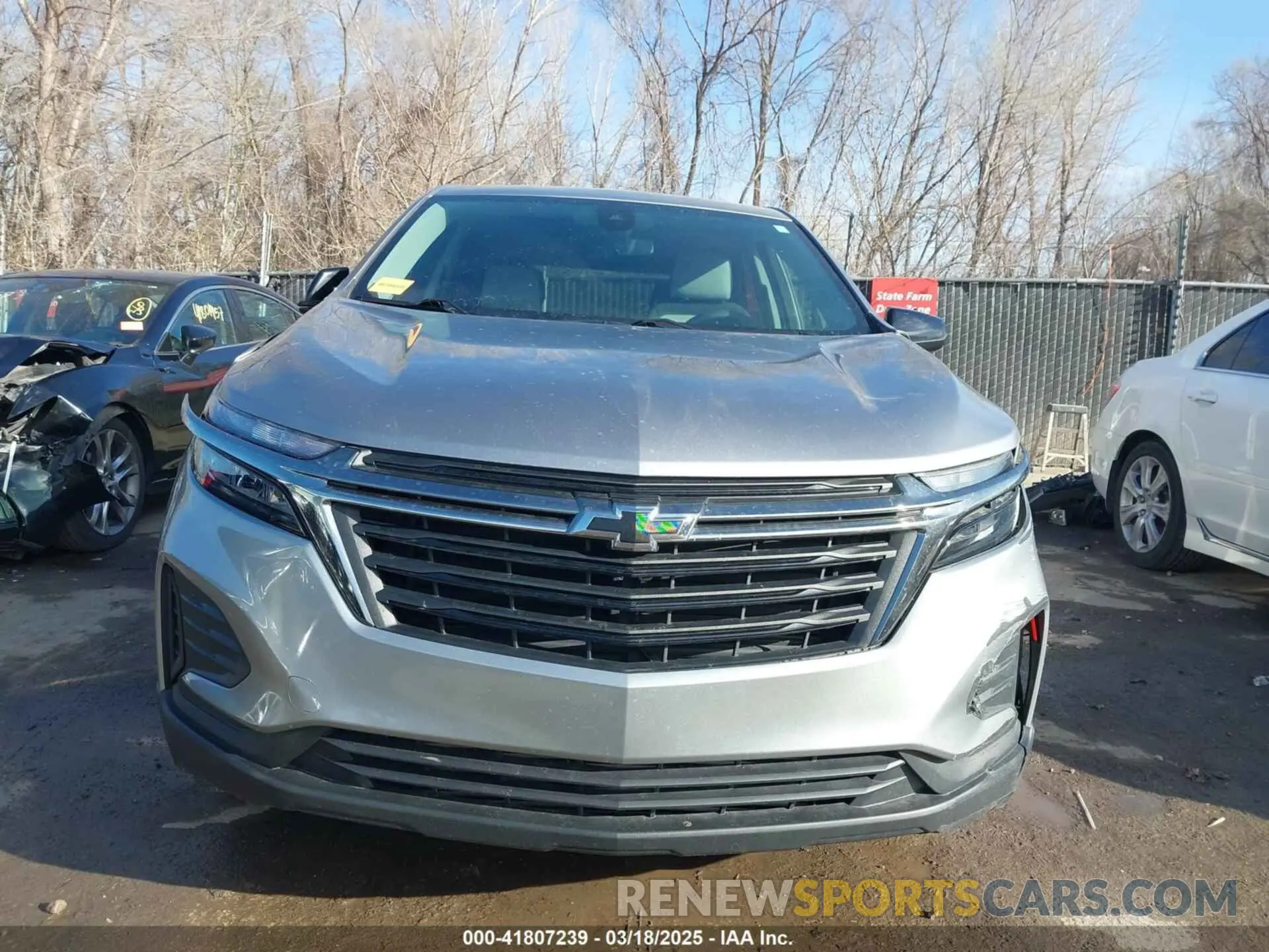 13 fotografías del automóvil dañado 3GNAXHEG7PL128521 CHEVROLET EQUINOX 2023