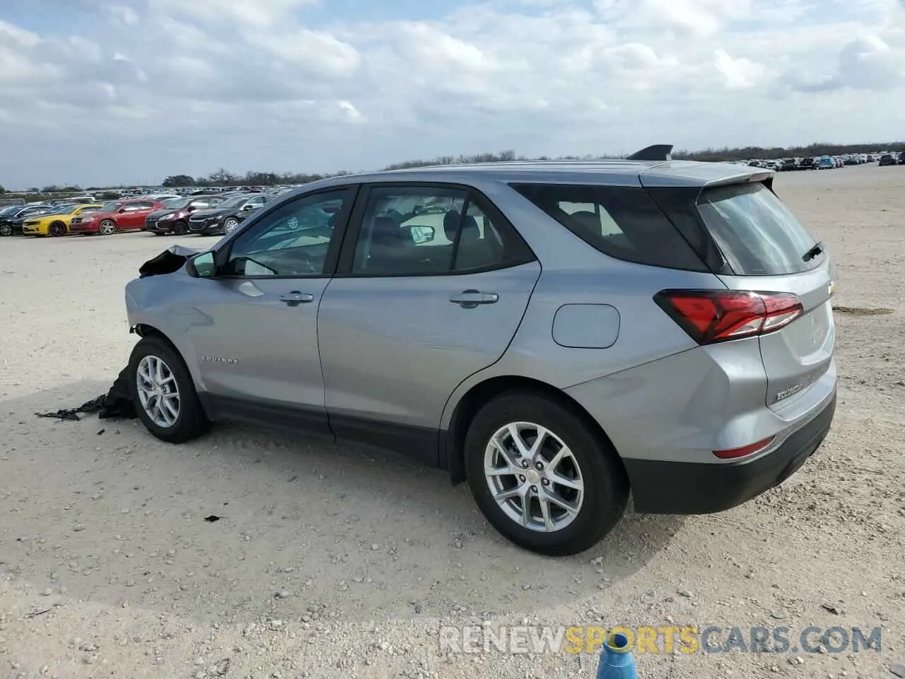2 fotografías del automóvil dañado 3GNAXHEG8PL254287 CHEVROLET EQUINOX 2023