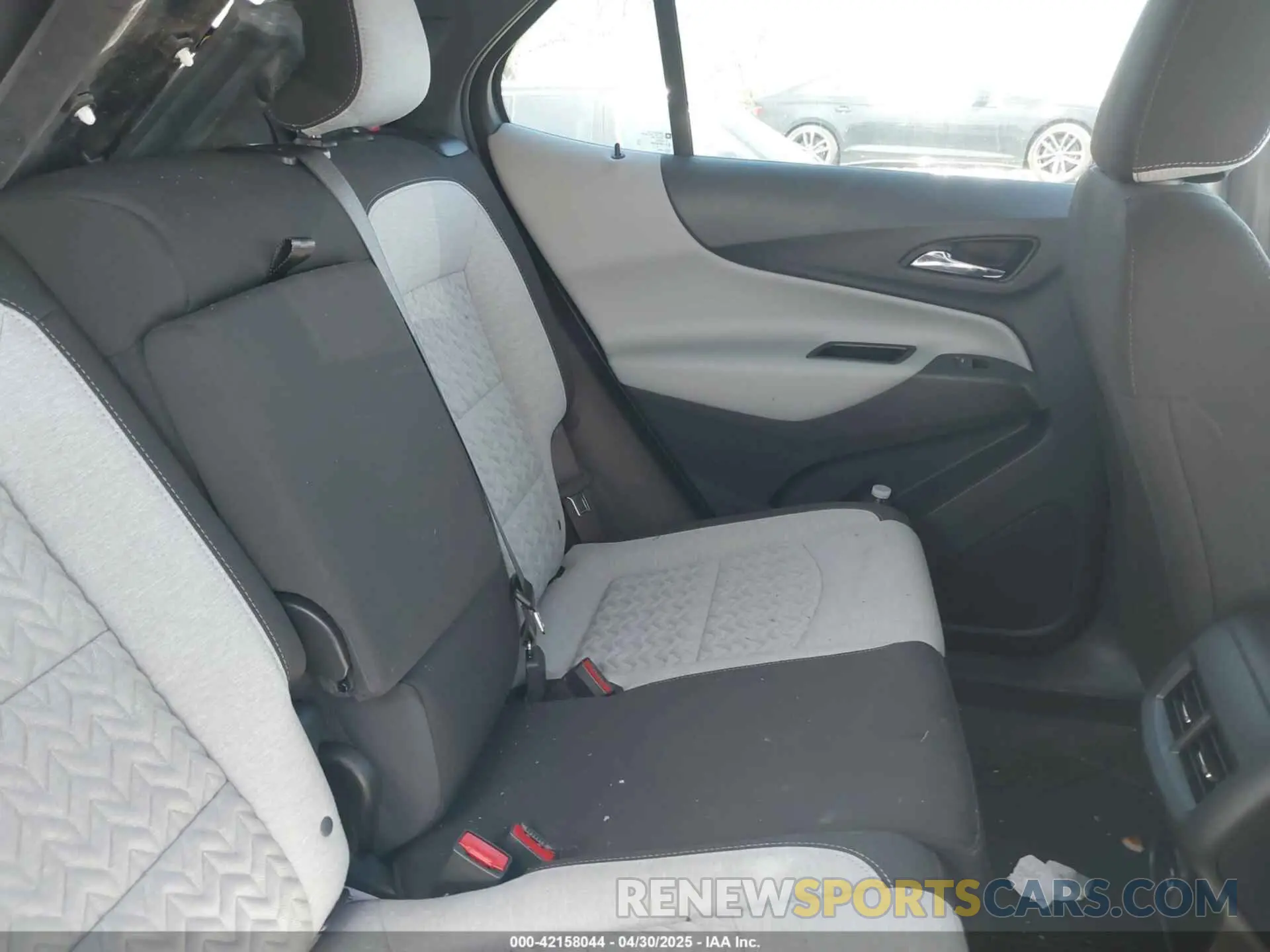 8 fotografías del automóvil dañado 3GNAXHEG9PL132280 CHEVROLET EQUINOX 2023