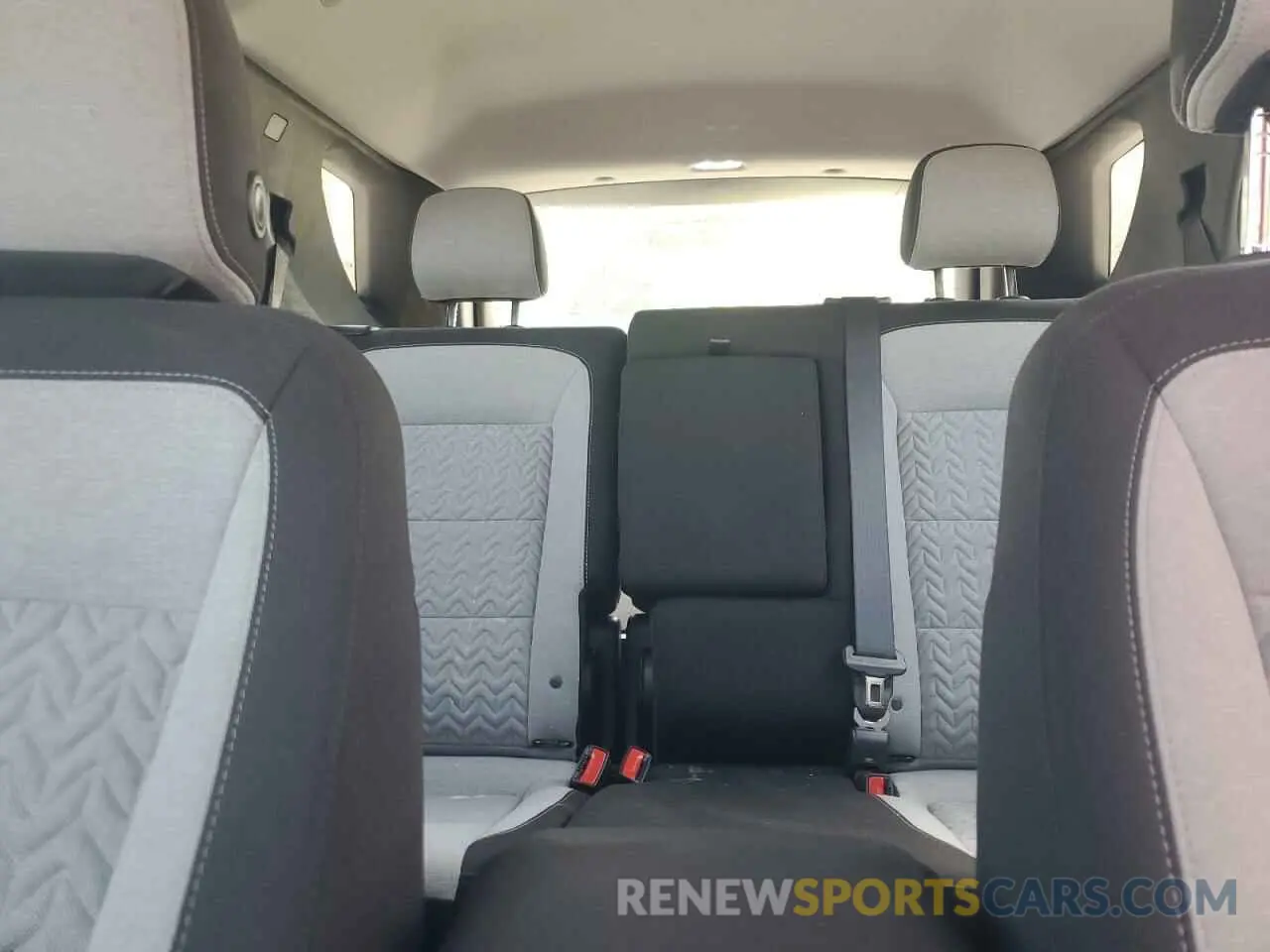 10 fotografías del automóvil dañado 3GNAXHEG9PL186436 CHEVROLET EQUINOX 2023