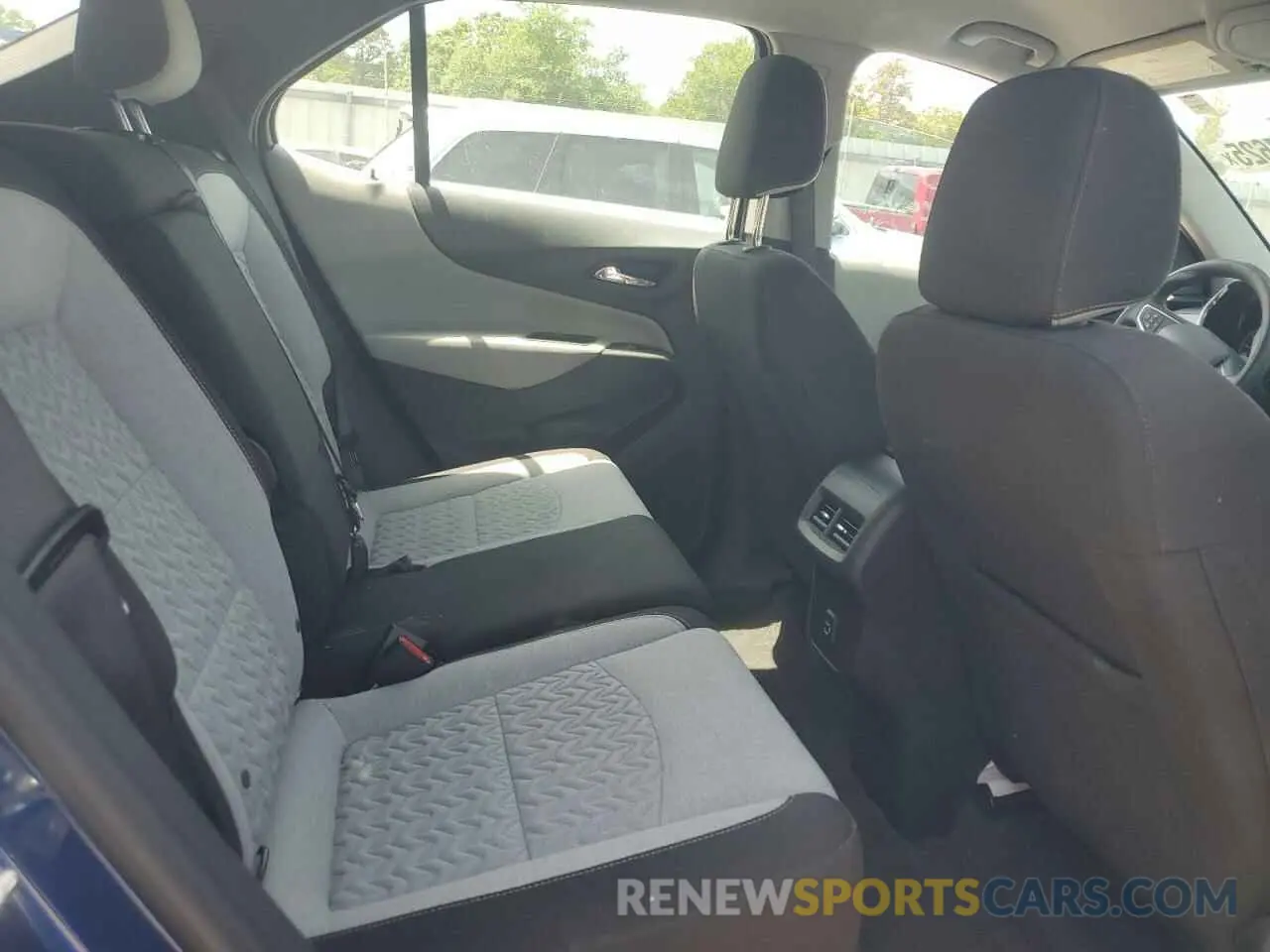 11 fotografías del automóvil dañado 3GNAXHEG9PL186436 CHEVROLET EQUINOX 2023