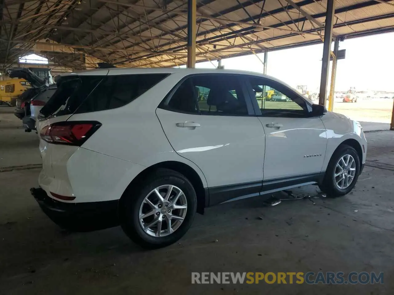 3 fotografías del automóvil dañado 3GNAXHEG9PL243427 CHEVROLET EQUINOX 2023