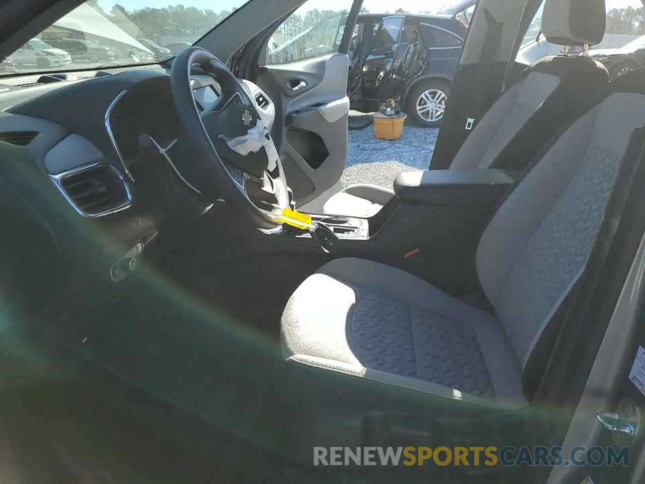 7 fotografías del automóvil dañado 3GNAXHEGXPL101250 CHEVROLET EQUINOX 2023