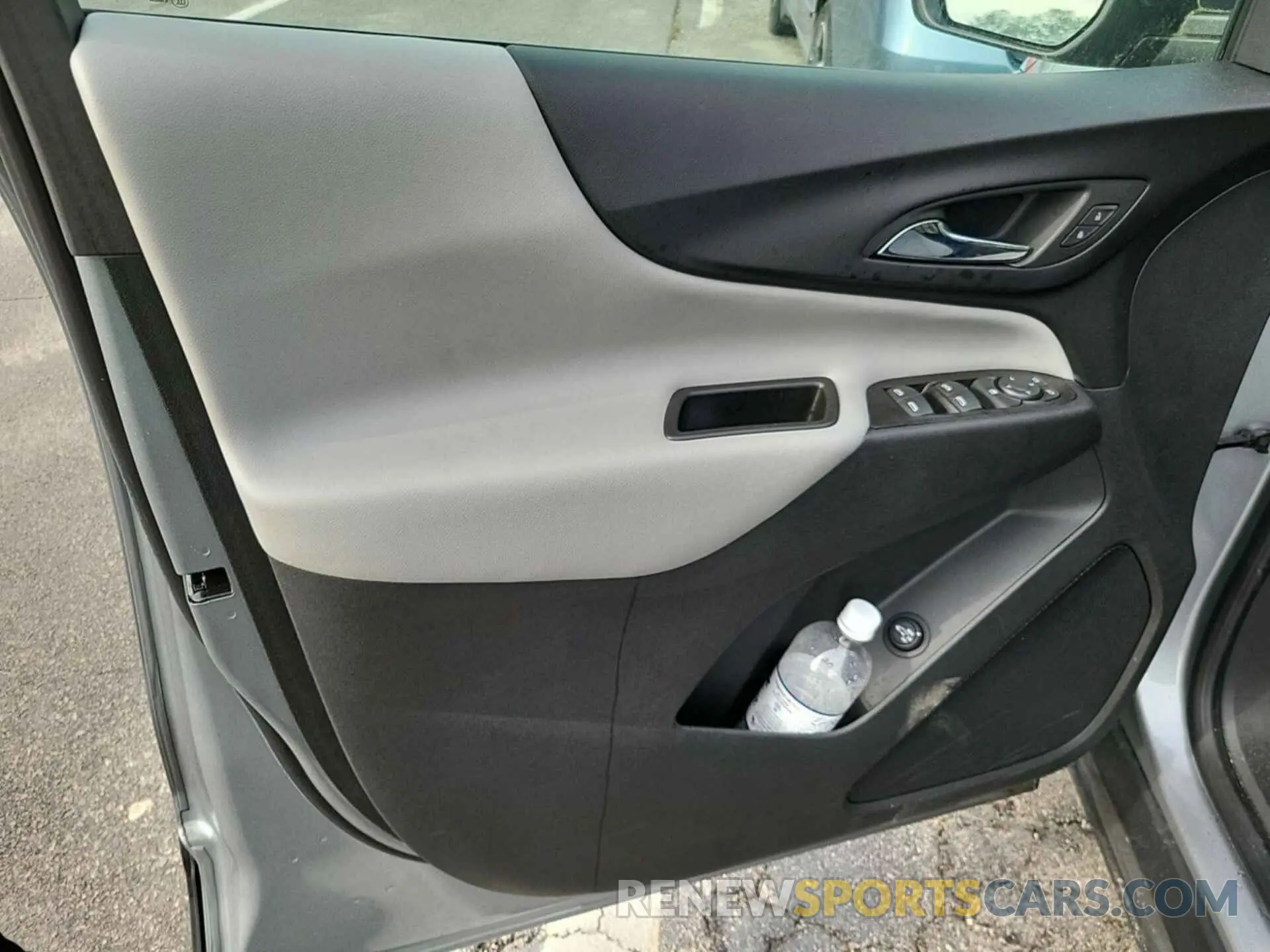8 fotografías del automóvil dañado 3GNAXJEG0PL124639 CHEVROLET EQUINOX 2023
