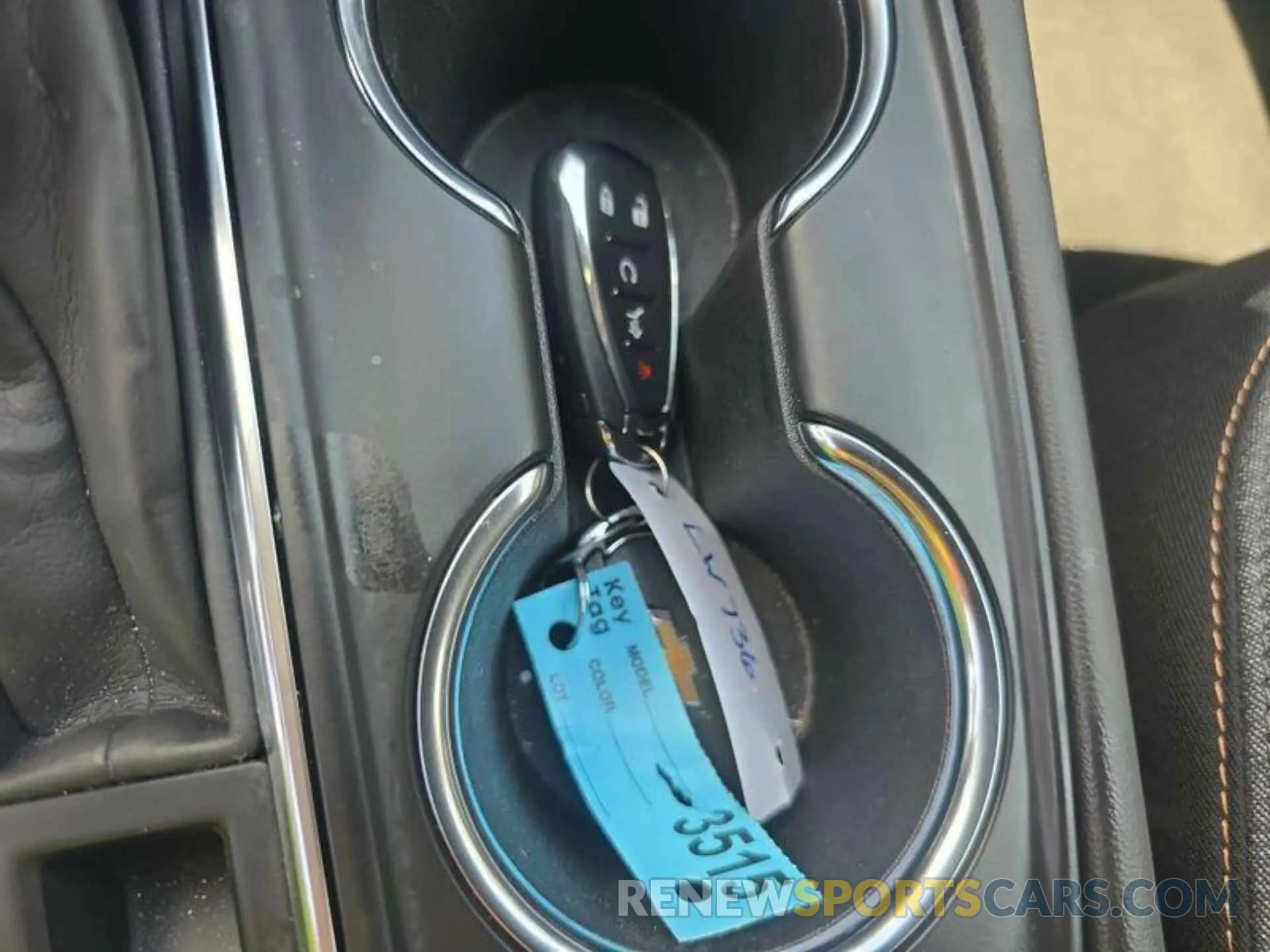 16 fotografías del automóvil dañado 3GNAXJEG0PL125824 CHEVROLET EQUINOX 2023