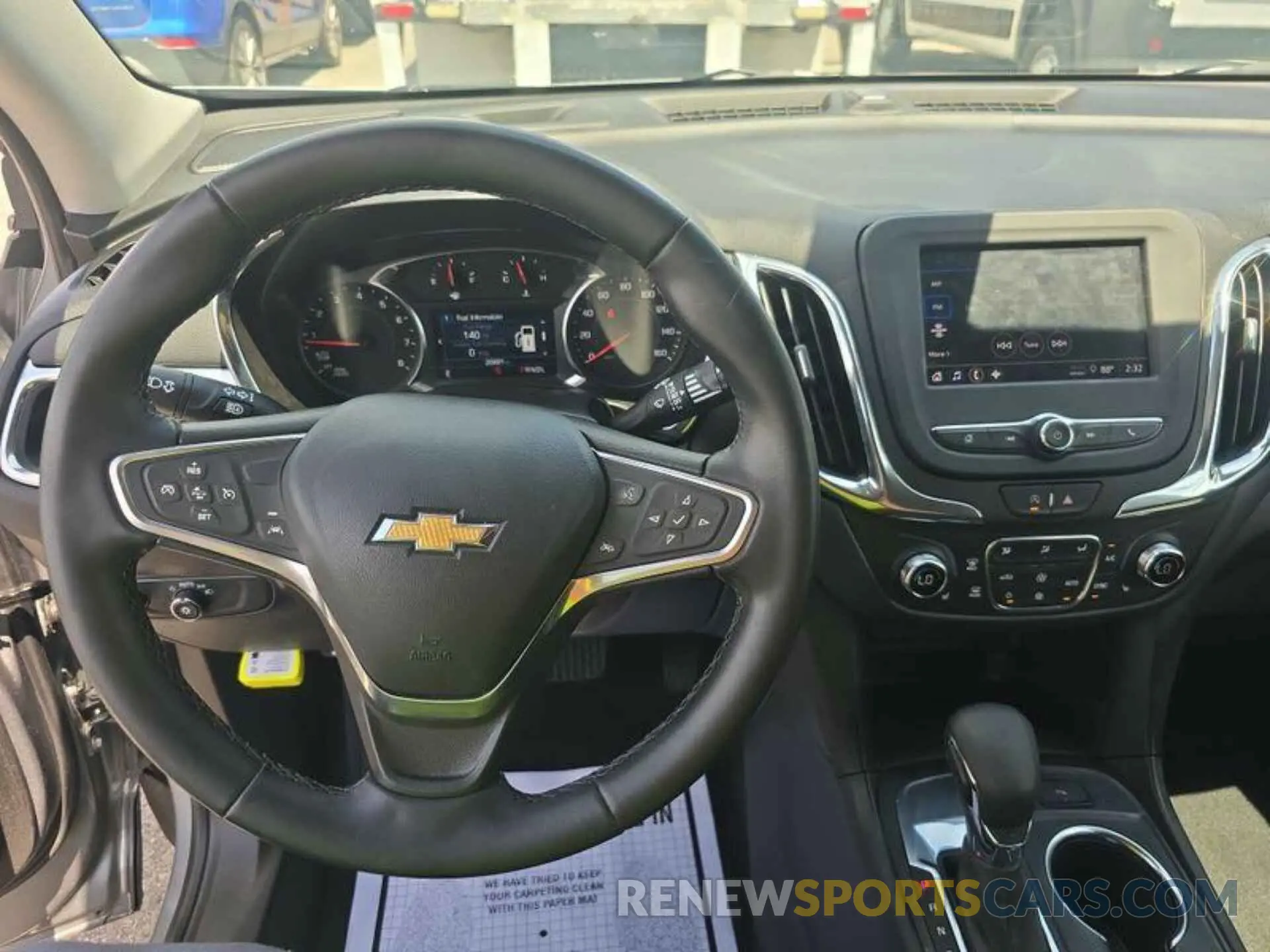 2 fotografías del automóvil dañado 3GNAXJEG0PL125824 CHEVROLET EQUINOX 2023