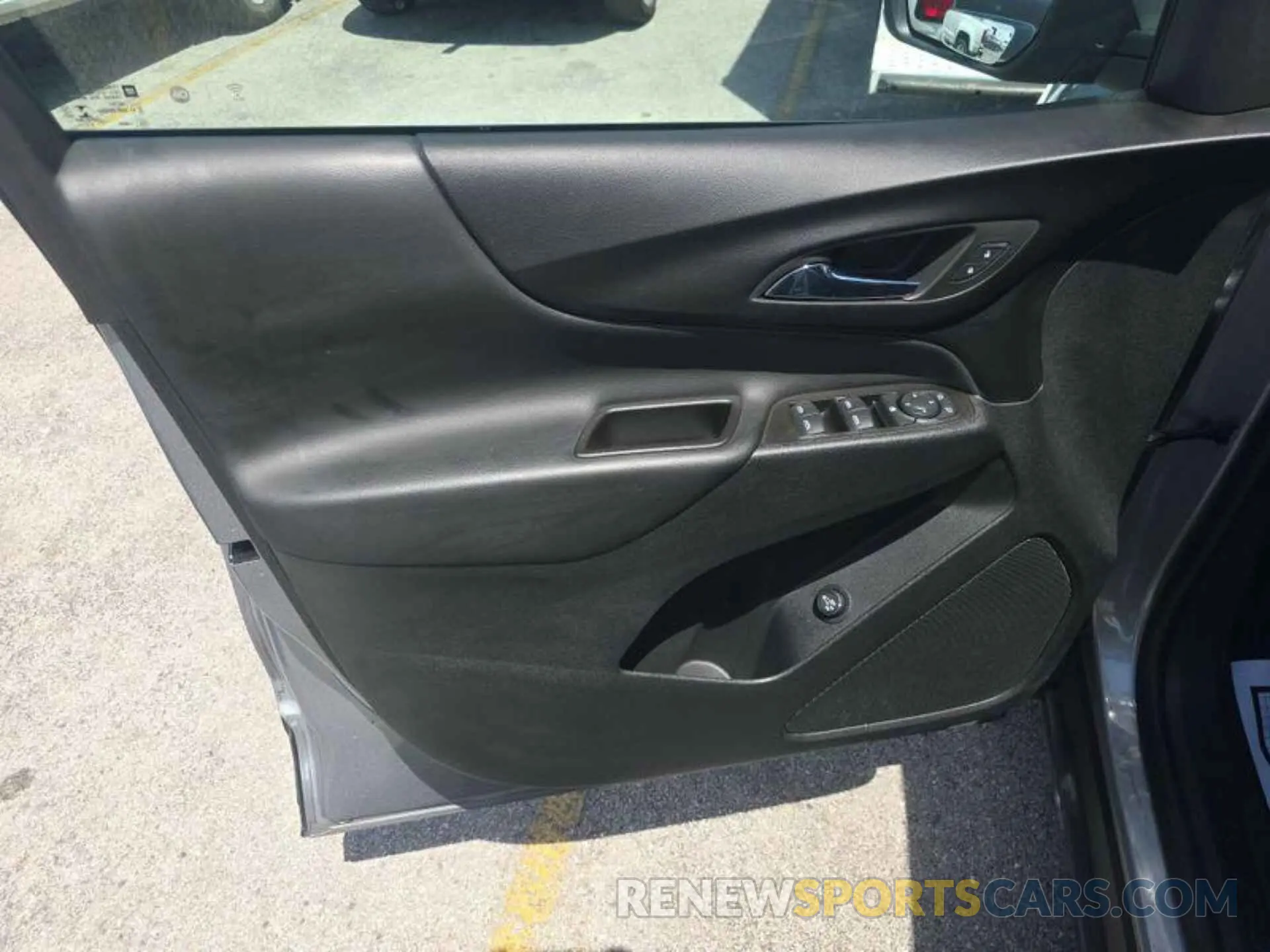 5 fotografías del automóvil dañado 3GNAXJEG0PL125824 CHEVROLET EQUINOX 2023