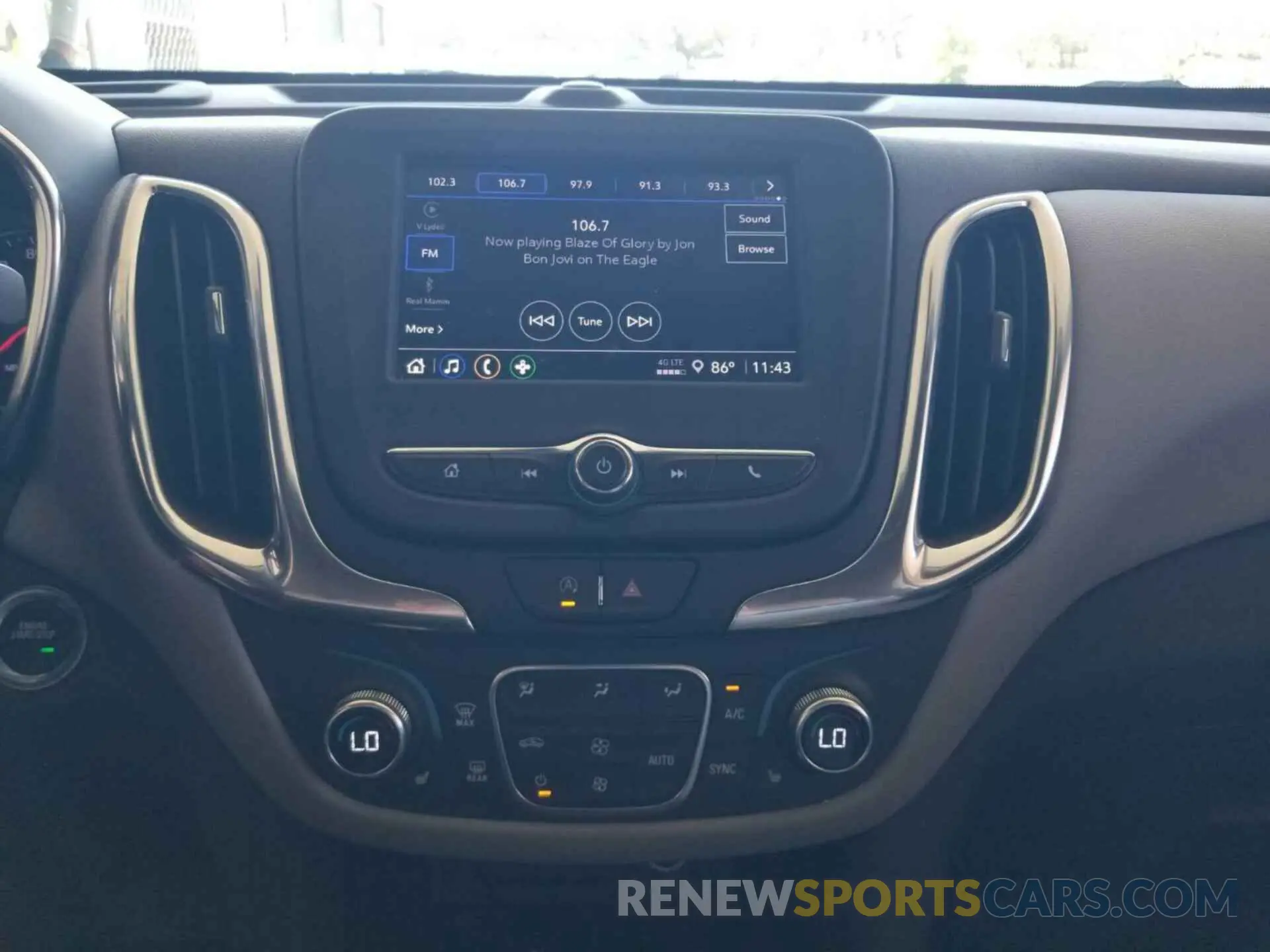 12 fotografías del automóvil dañado 3GNAXJEG0PL253593 CHEVROLET EQUINOX 2023