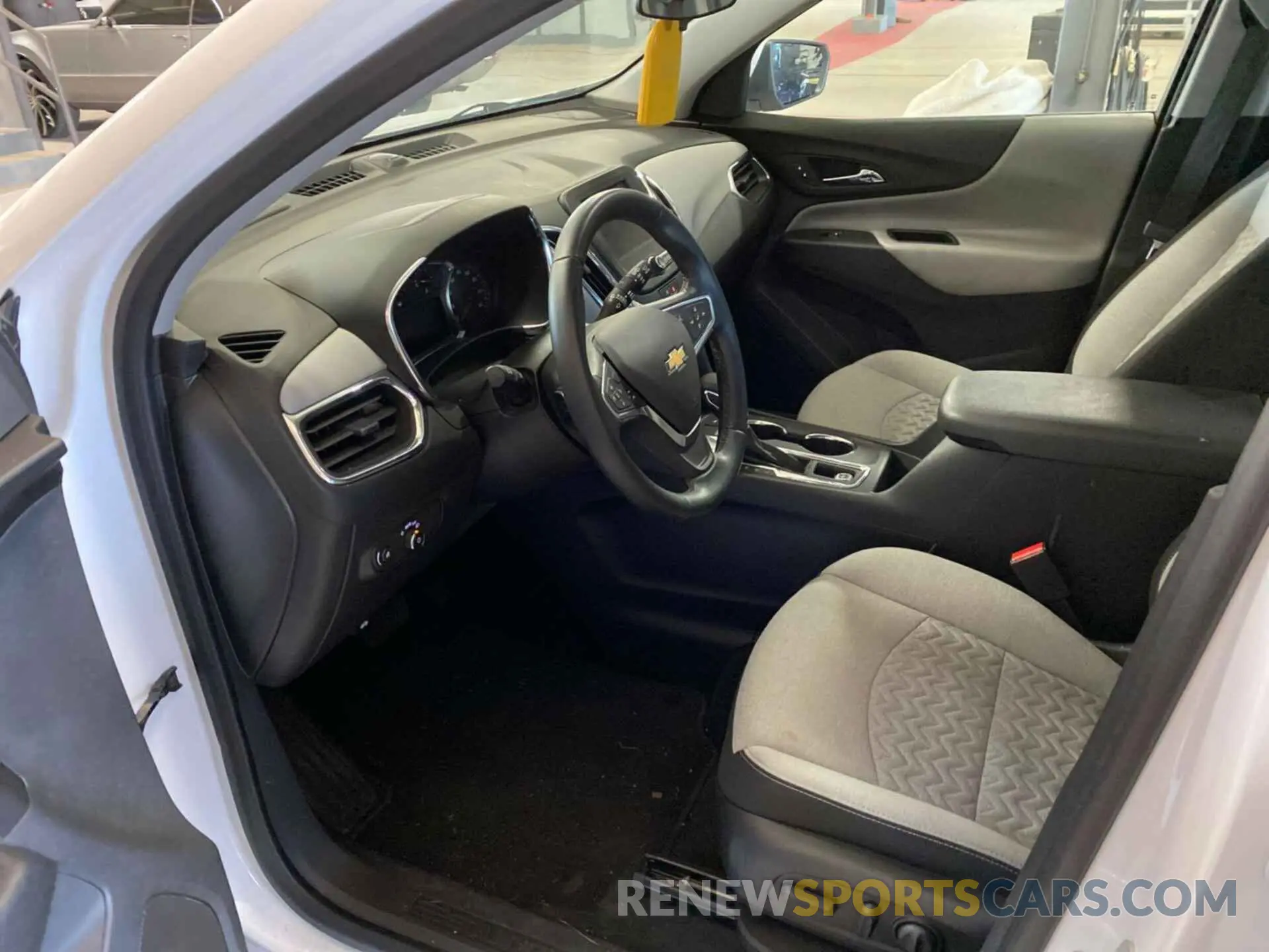 13 fotografías del automóvil dañado 3GNAXJEG1PL117523 CHEVROLET EQUINOX 2023