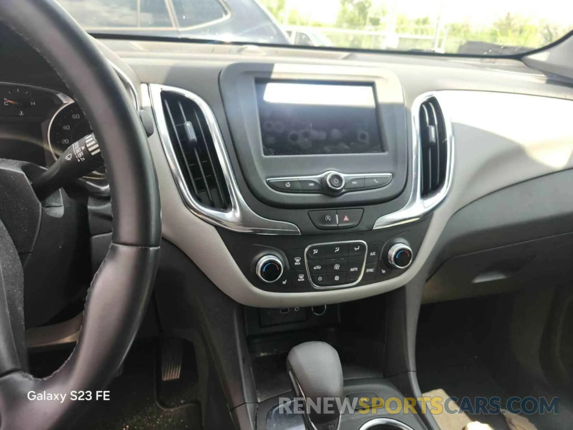 4 fotografías del automóvil dañado 3GNAXJEG1PL118171 CHEVROLET EQUINOX 2023