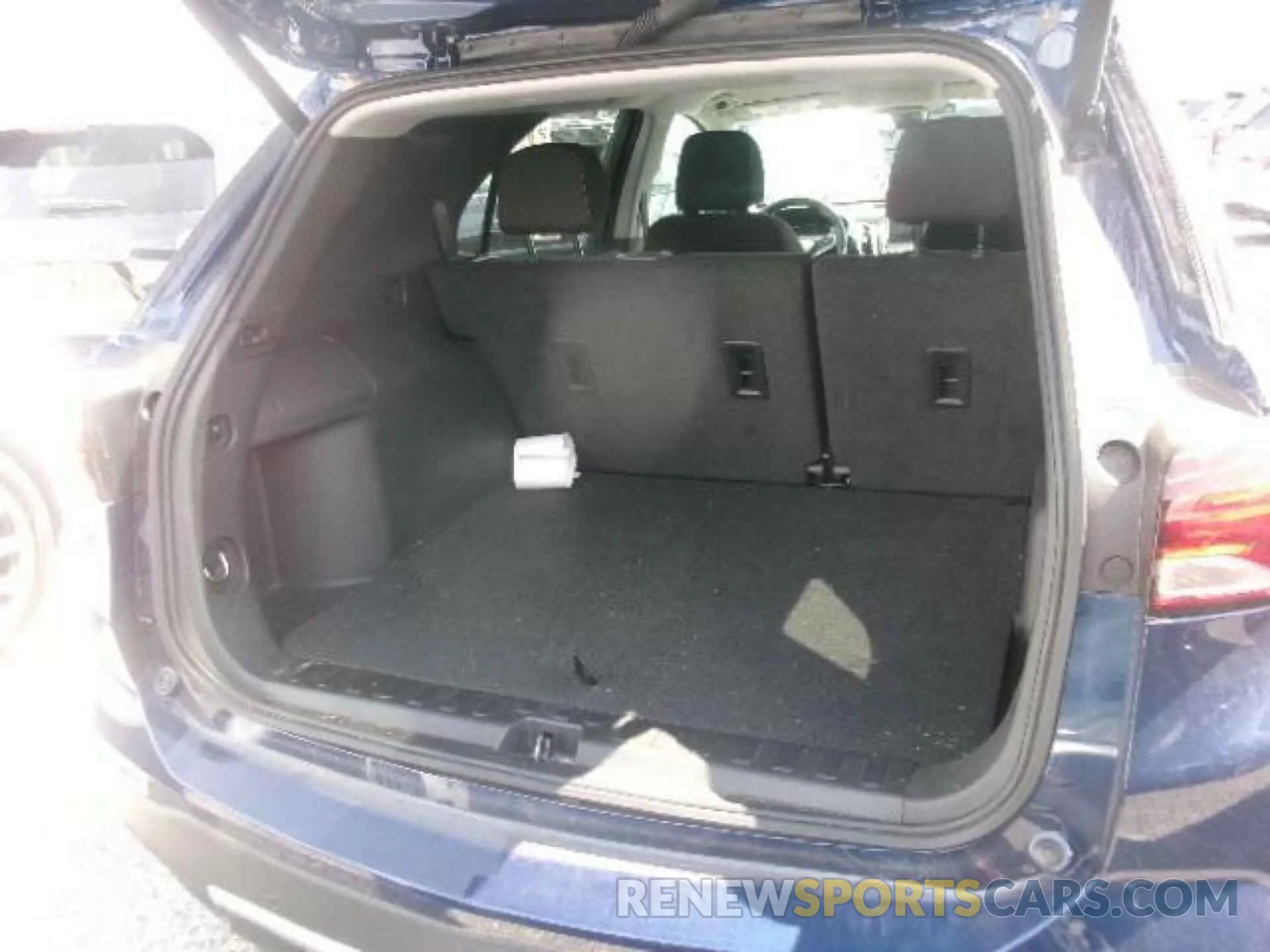 12 fotografías del automóvil dañado 3GNAXJEG2PL117658 CHEVROLET EQUINOX 2023
