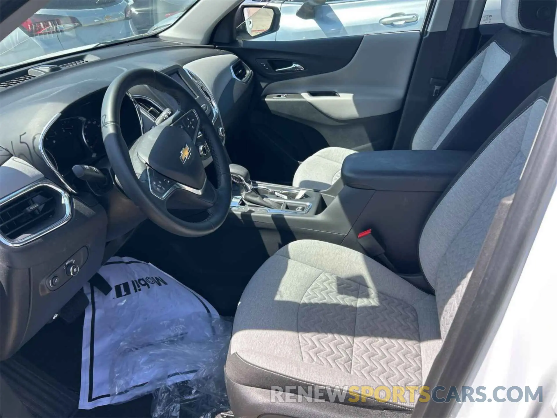 18 fotografías del automóvil dañado 3GNAXJEG2PL127722 CHEVROLET EQUINOX 2023